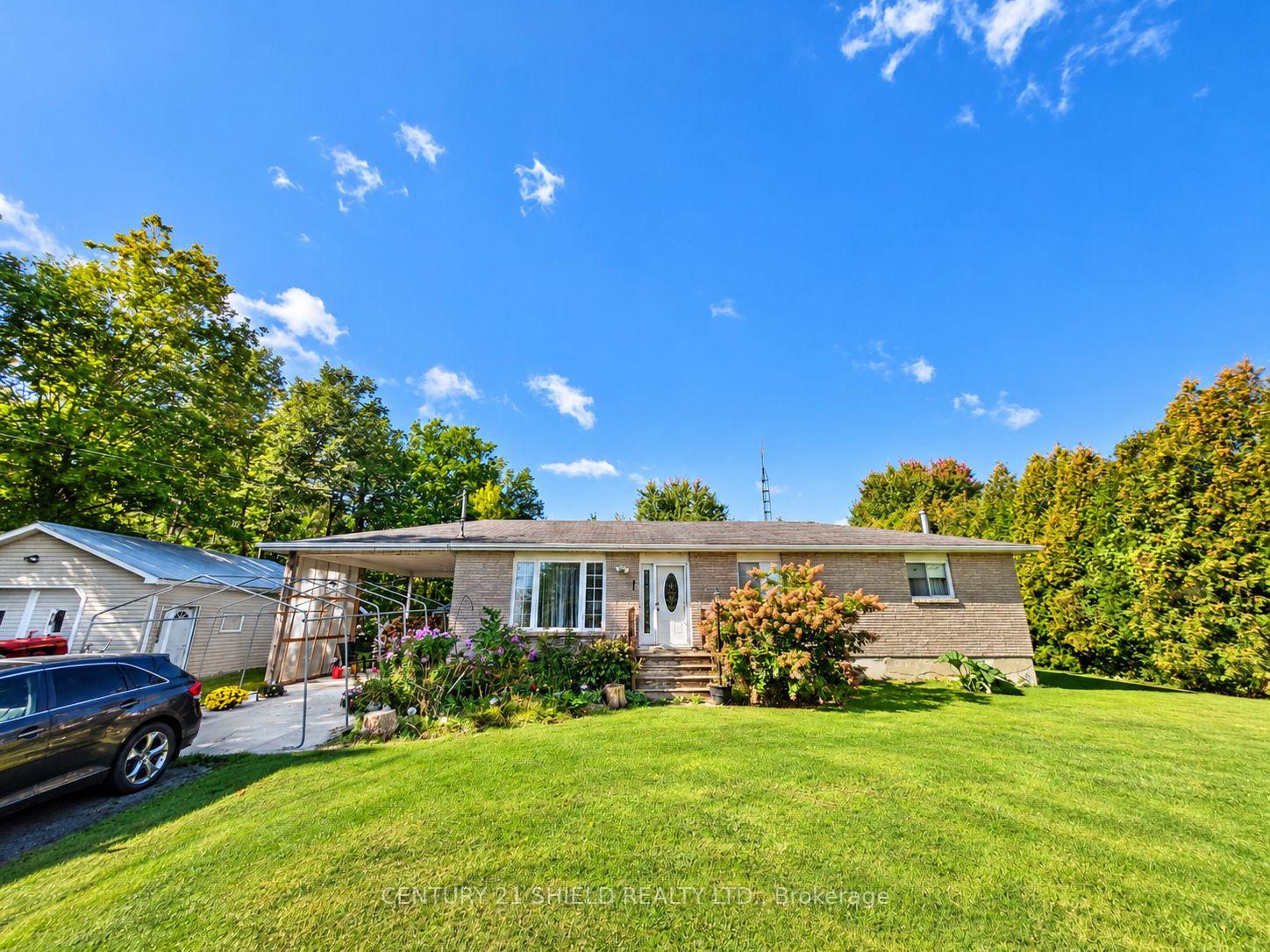 Front of 4770 County Rd 15