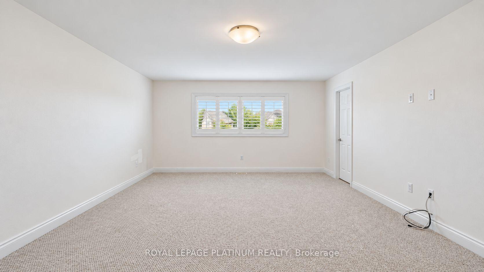 Photo 16 of 146 Sandringham Drive, Barrie, Innis-Shore — HOMEH