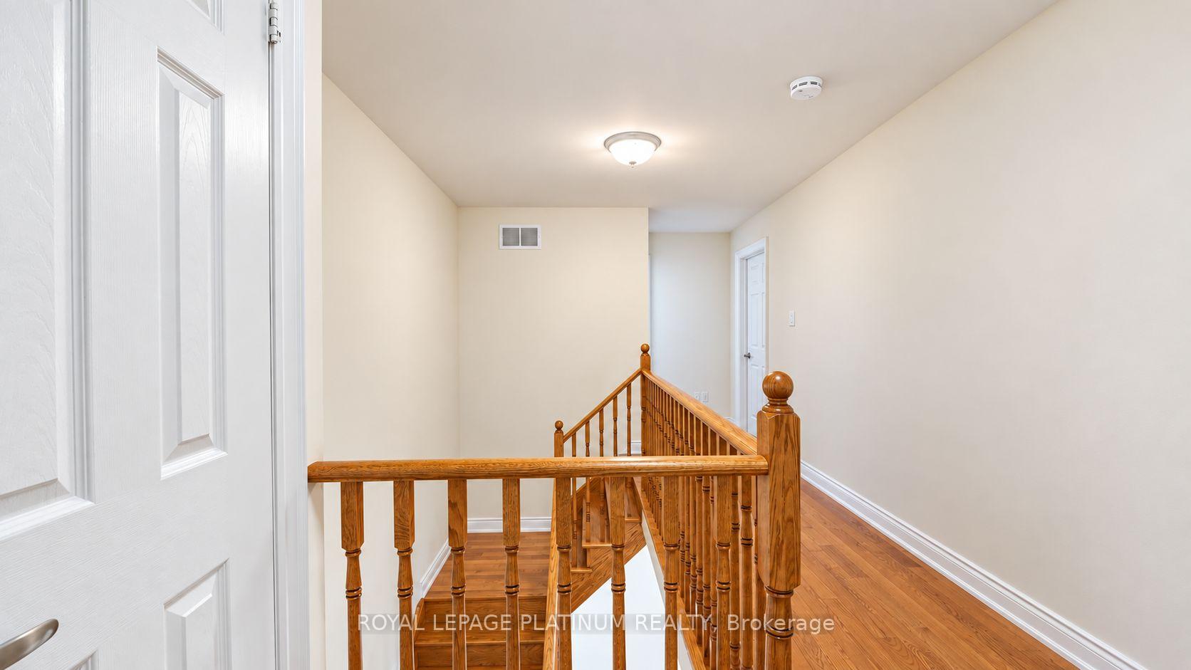 Photo 24 of 146 Sandringham Drive, Barrie, Innis-Shore — HOMEH
