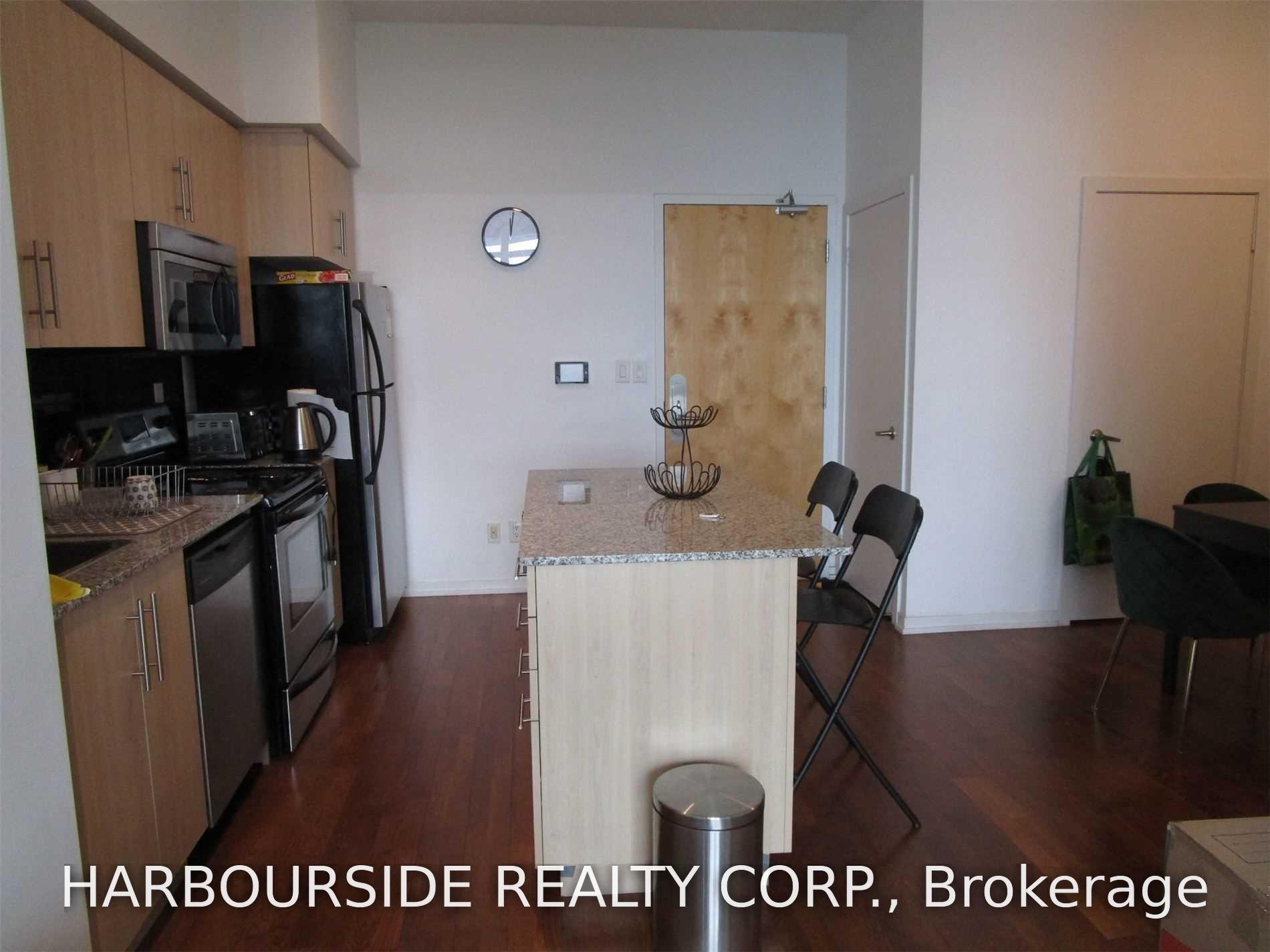 Photo 4 of Unit 4908, 55 Bremner Boulevard, Toronto, Waterfront Communities — HOMEH