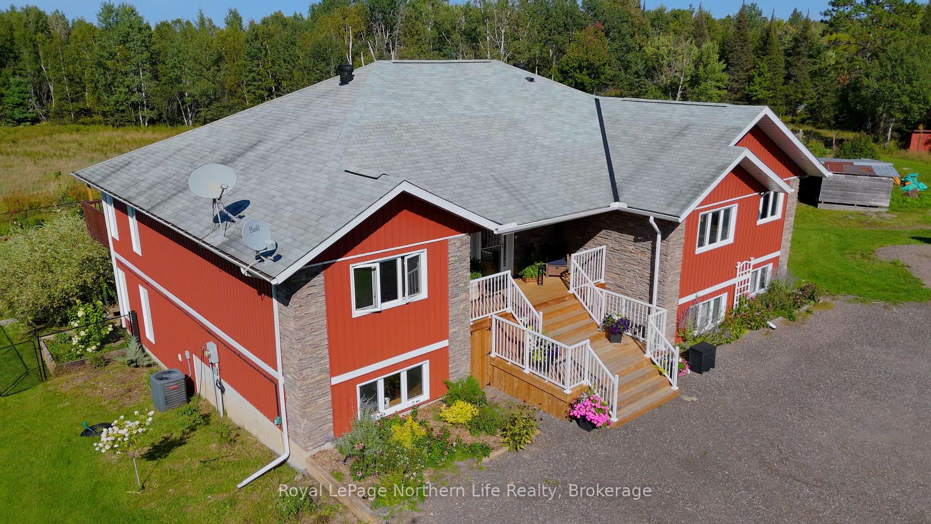 Photo 2 of 1909 Hart Road, Callander — HOMEH