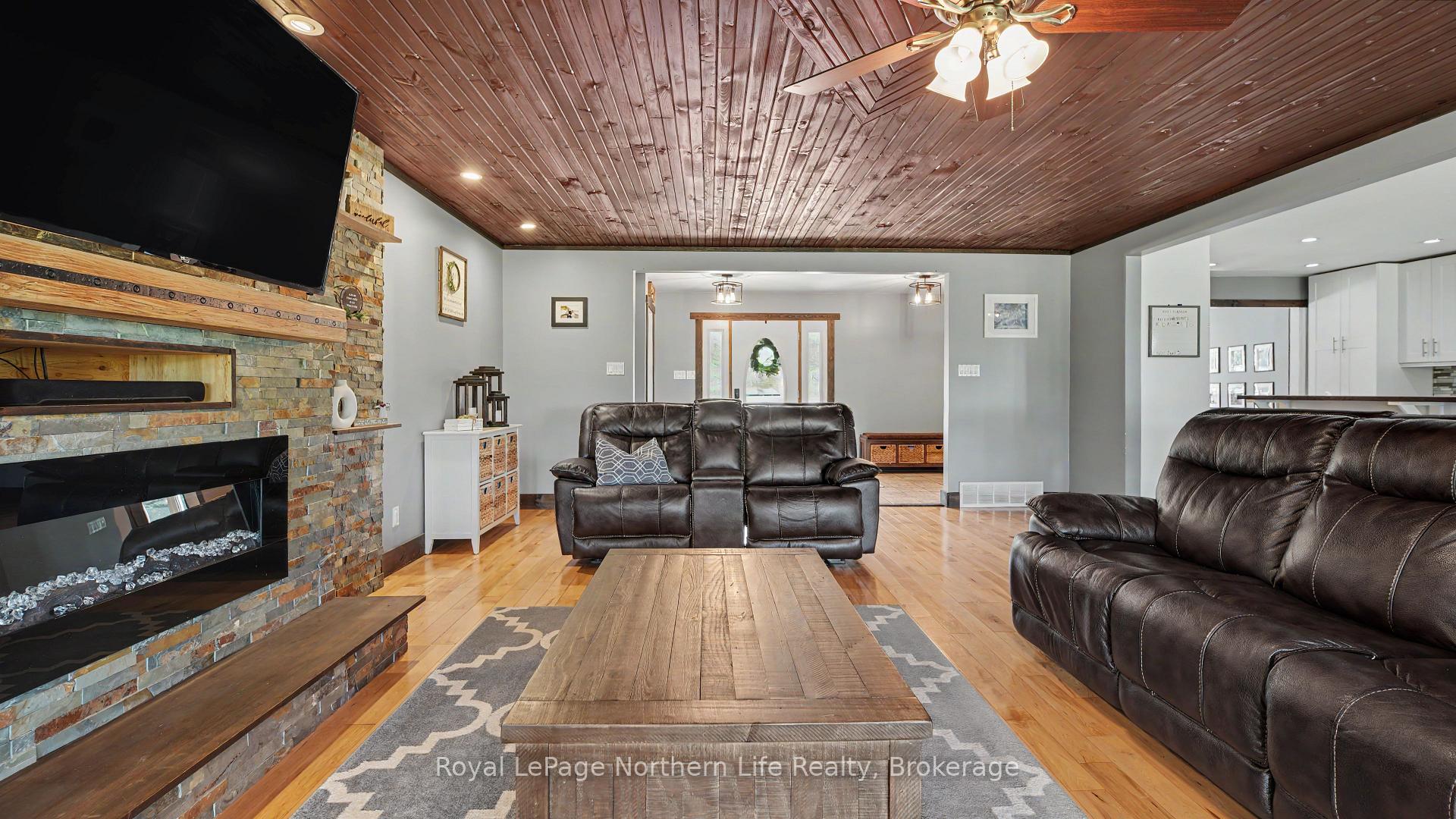 Photo 14 of 1909 Hart Road, Callander — HOMEH