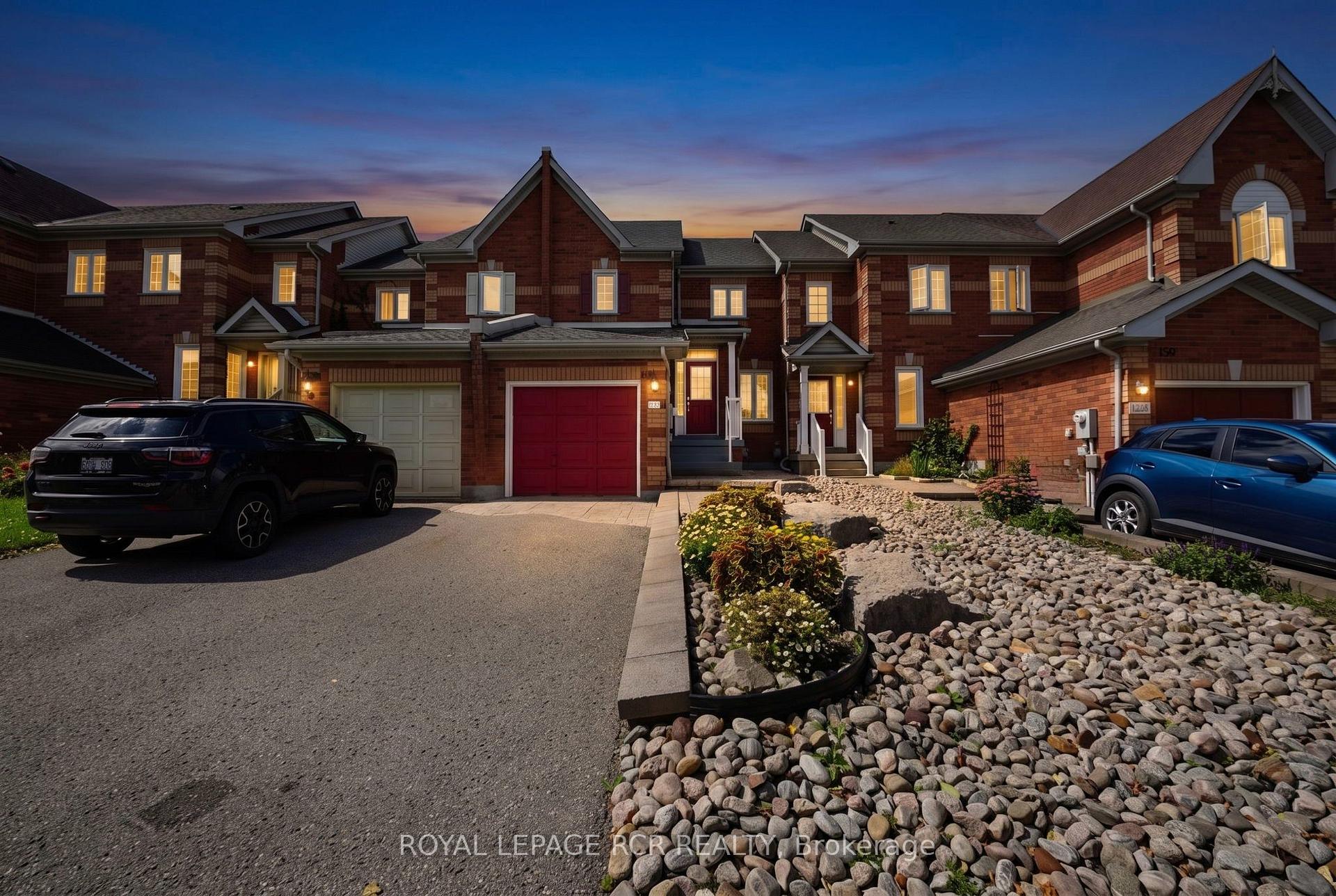 Photo 2 of 138 Primeau Drive, Aurora, Aurora Grove — HOMEH