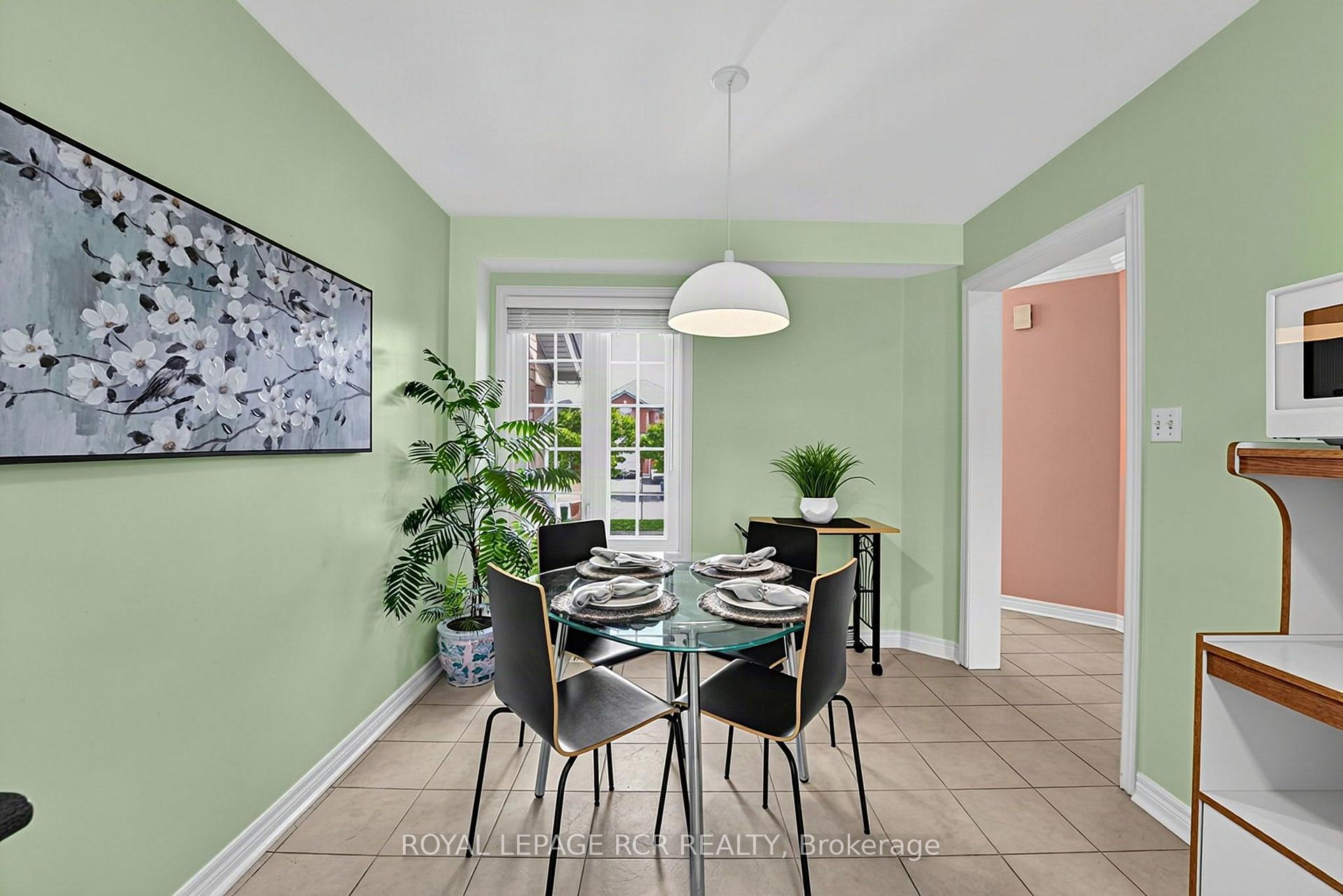 Photo 9 of 138 Primeau Drive, Aurora, Aurora Grove — HOMEH