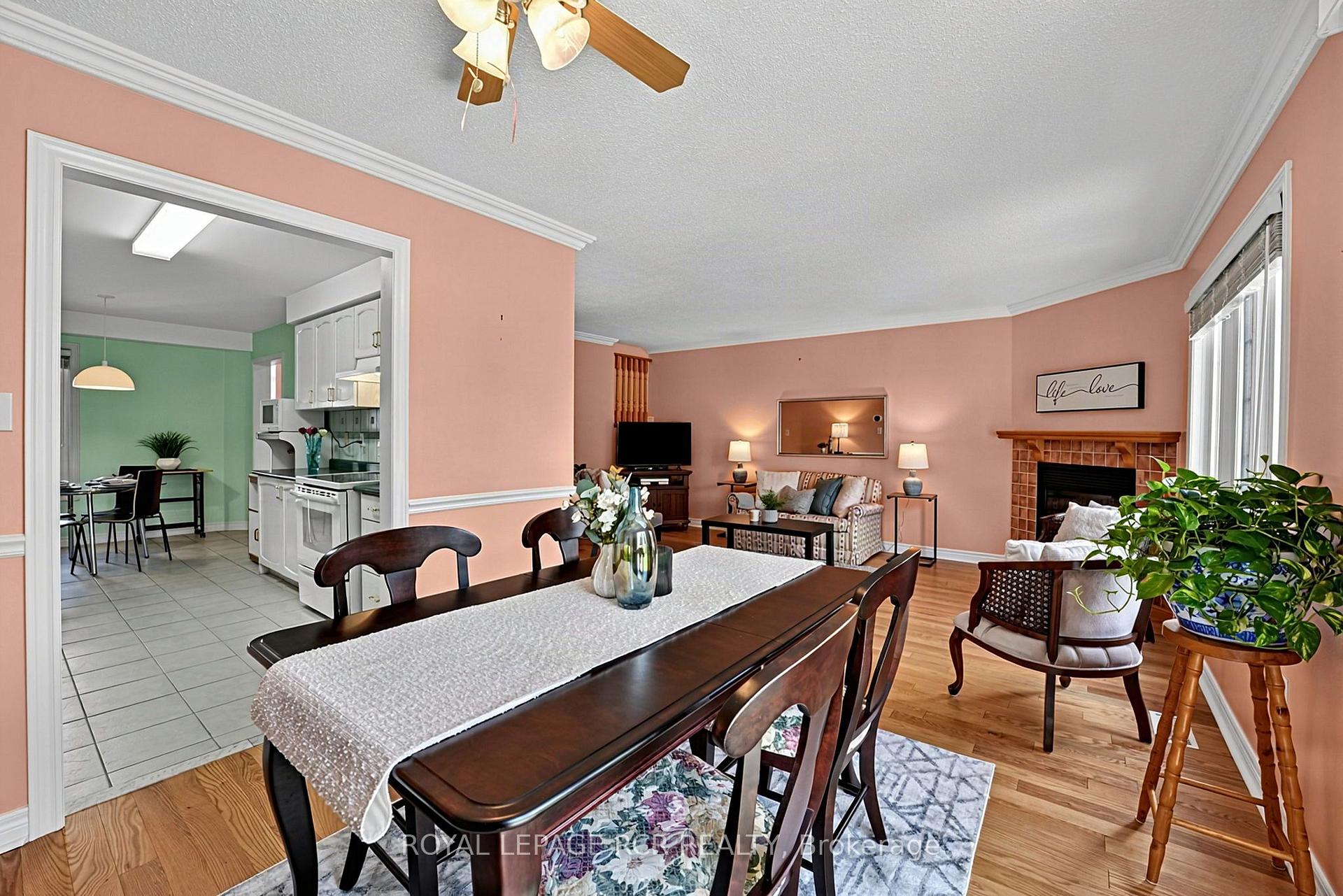 Photo 19 of 138 Primeau Drive, Aurora, Aurora Grove — HOMEH