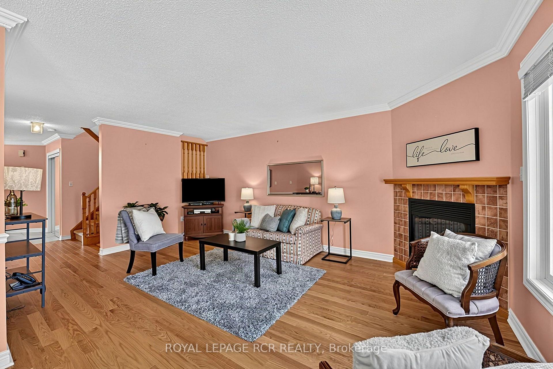 Photo 20 of 138 Primeau Drive, Aurora, Aurora Grove — HOMEH