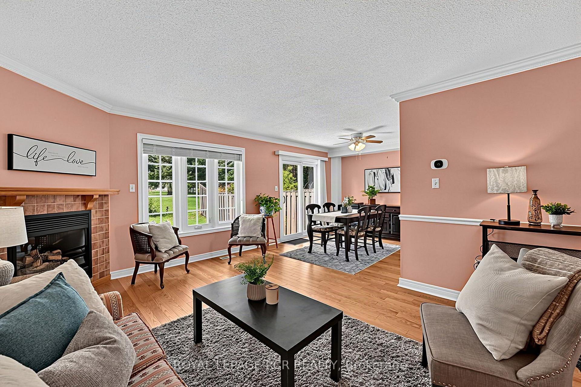 Photo 23 of 138 Primeau Drive, Aurora, Aurora Grove — HOMEH