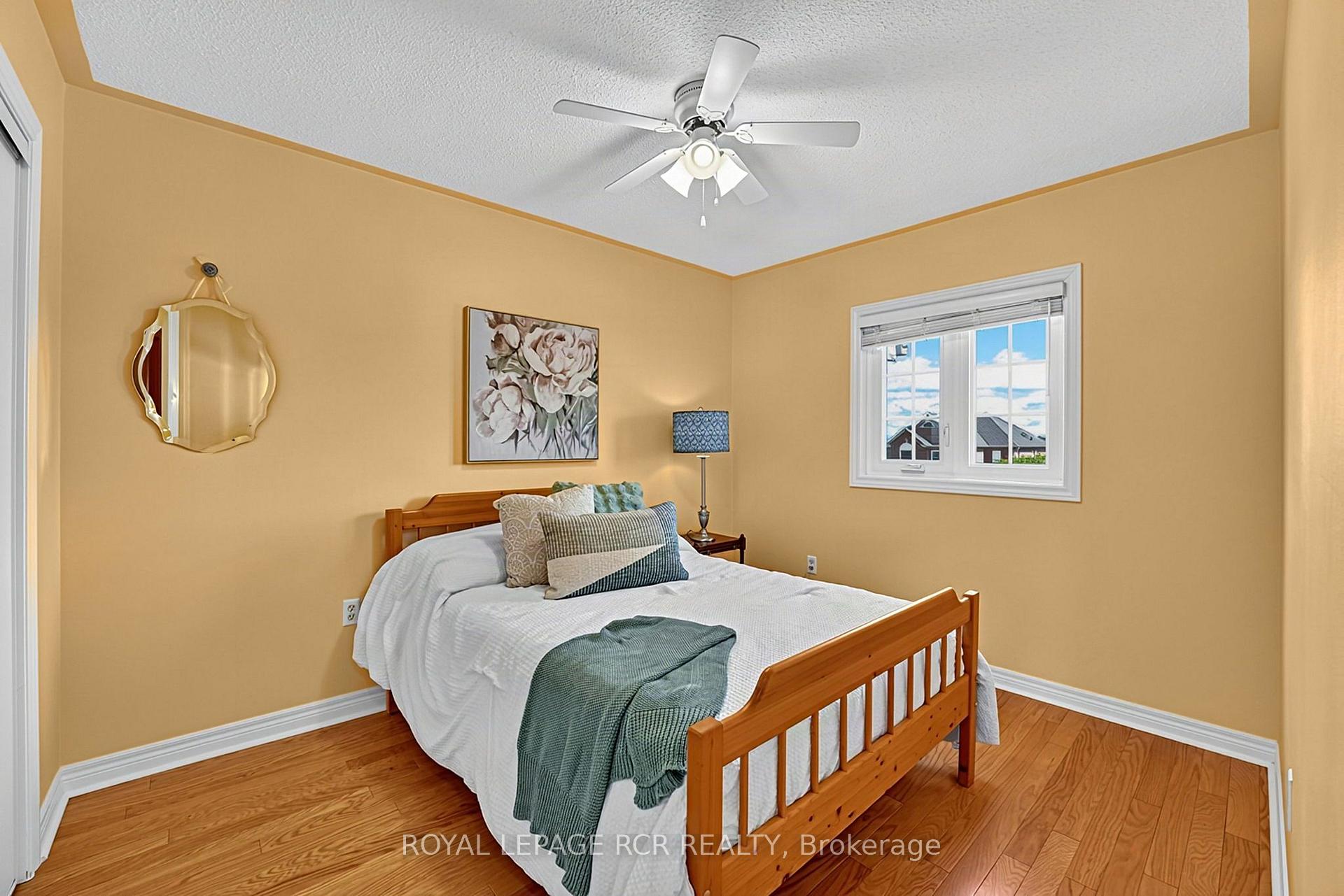 Photo 32 of 138 Primeau Drive, Aurora, Aurora Grove — HOMEH