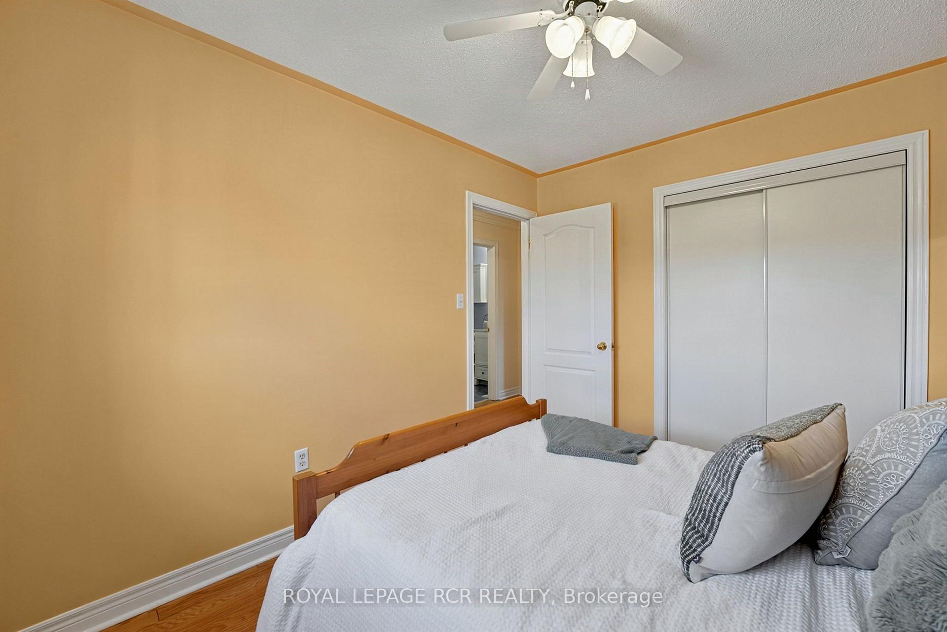 Photo 33 of 138 Primeau Drive, Aurora, Aurora Grove — HOMEH