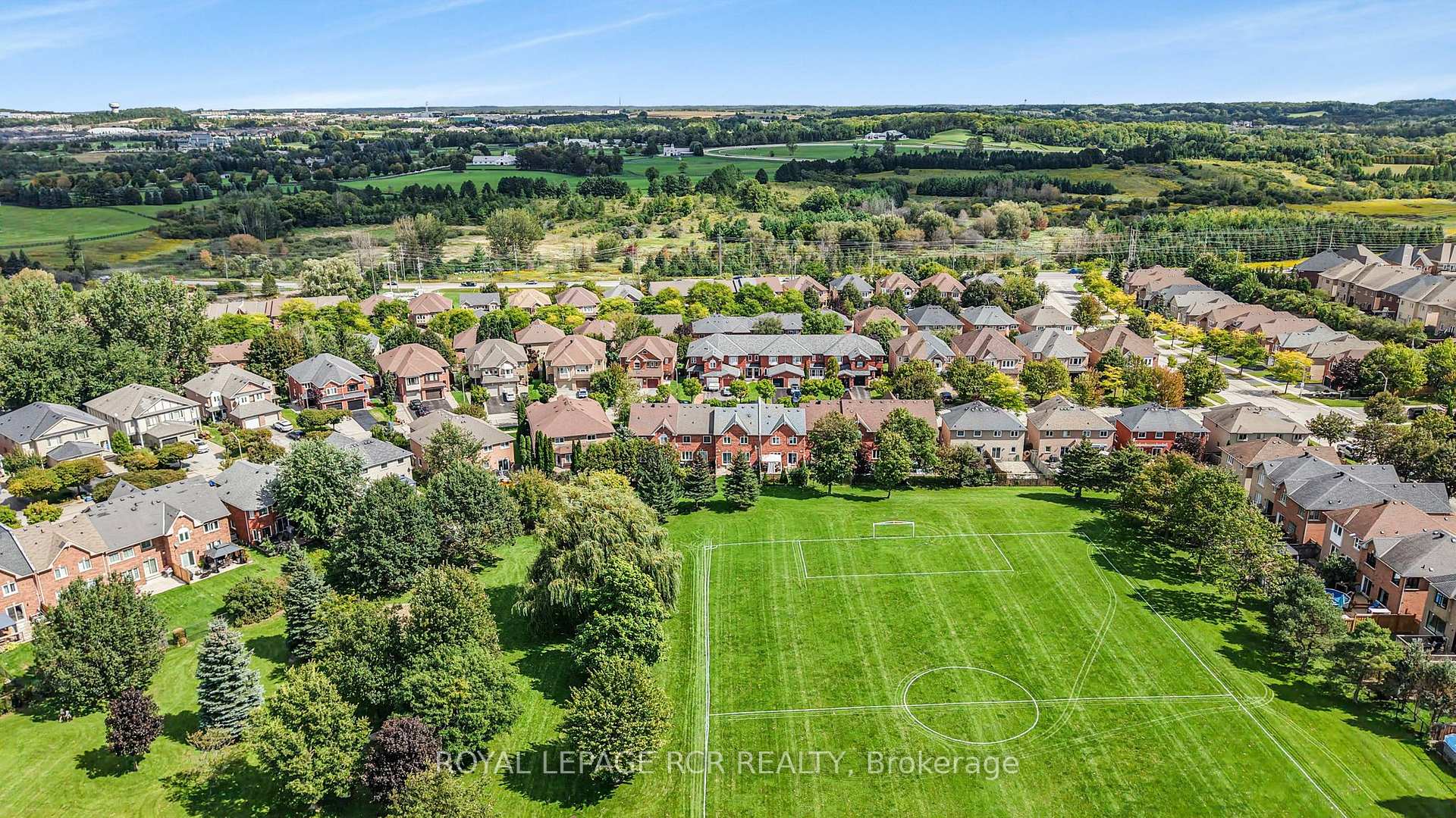 Photo 43 of 138 Primeau Drive, Aurora, Aurora Grove — HOMEH
