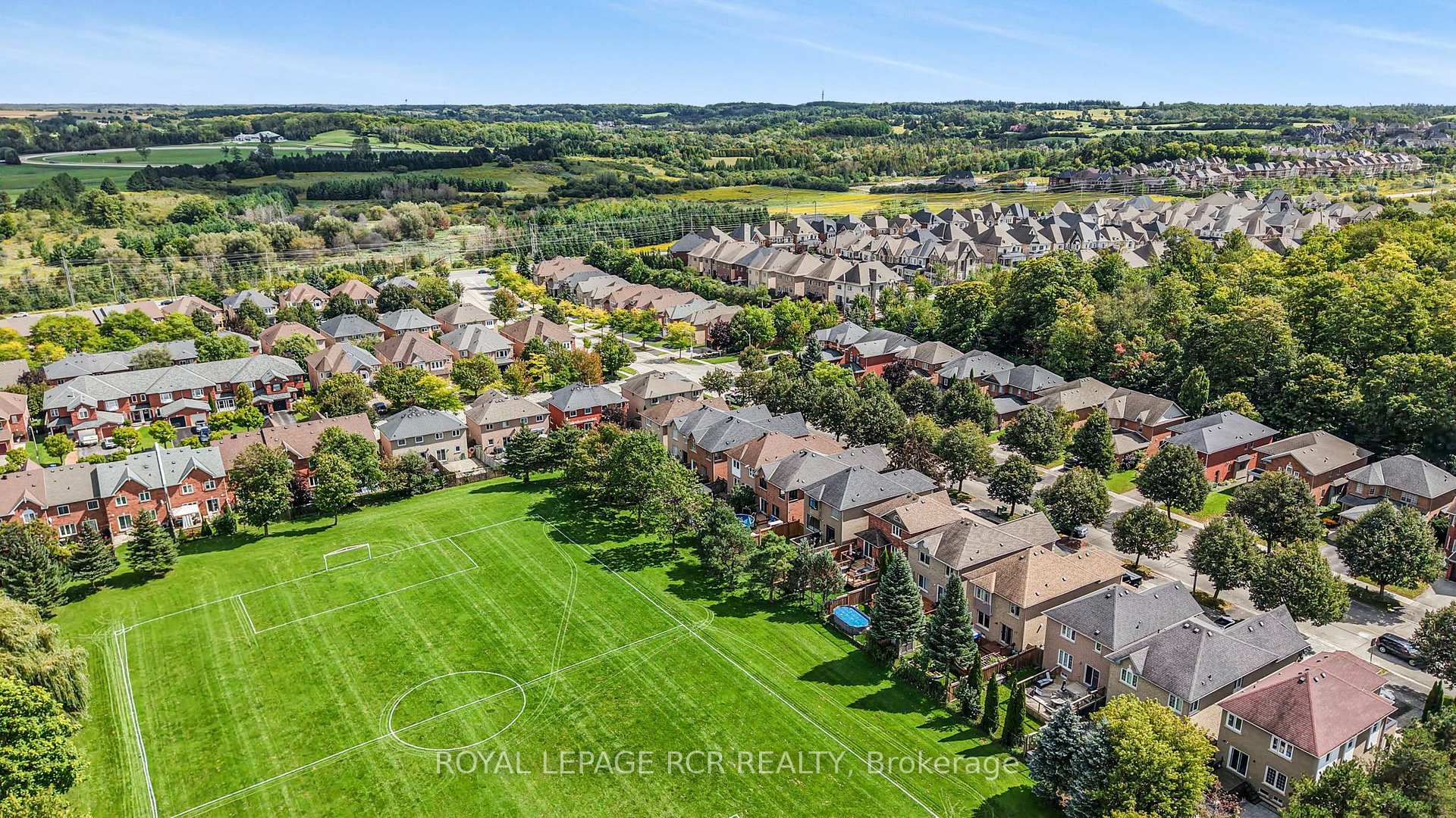 Photo 44 of 138 Primeau Drive, Aurora, Aurora Grove — HOMEH