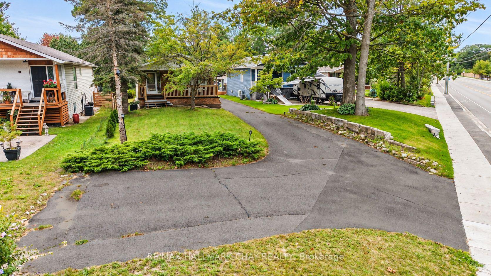 Photo 3 of 1475 River Road W, Wasaga Beach — HOMEH