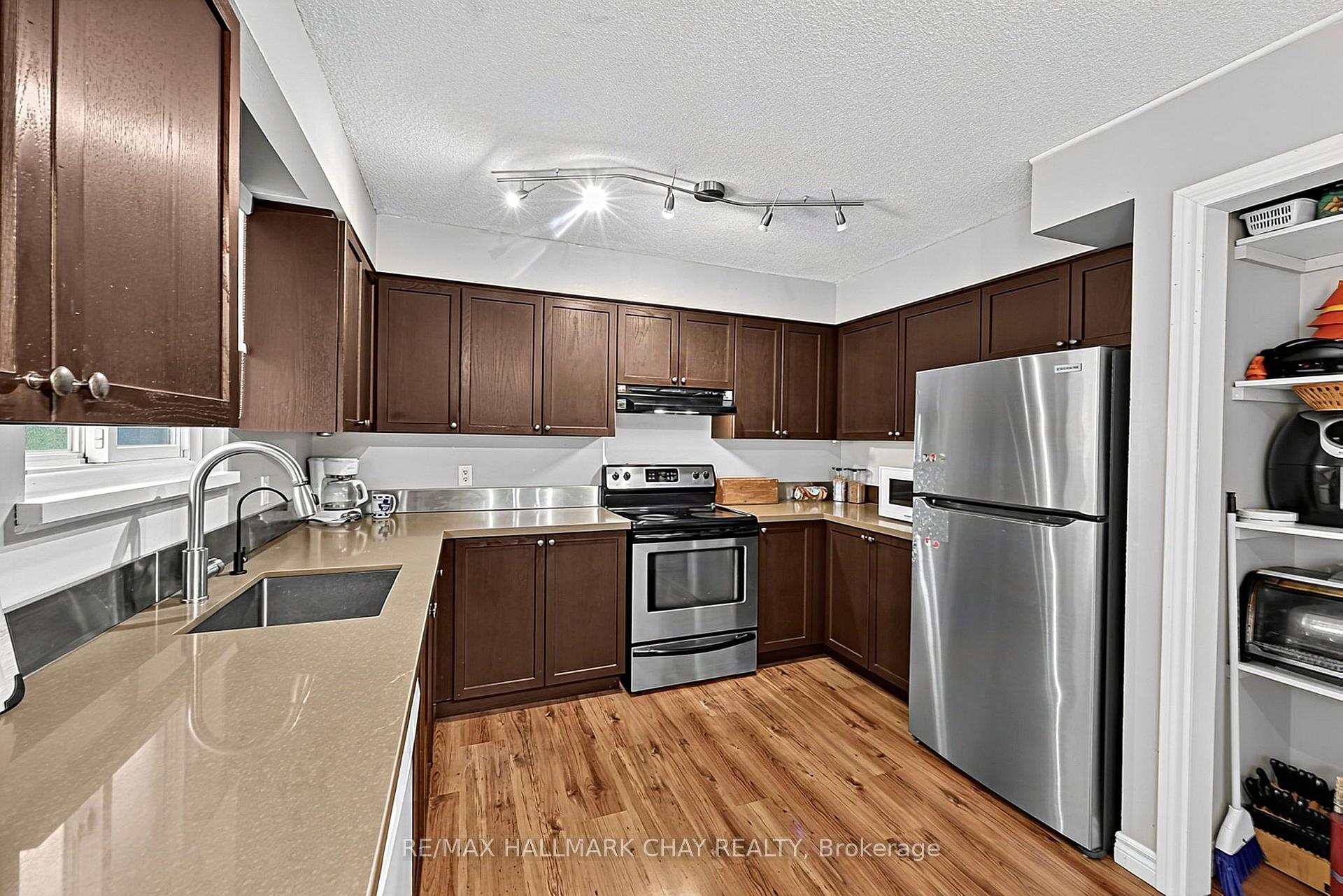 Photo 14 of 1475 River Road W, Wasaga Beach — HOMEH