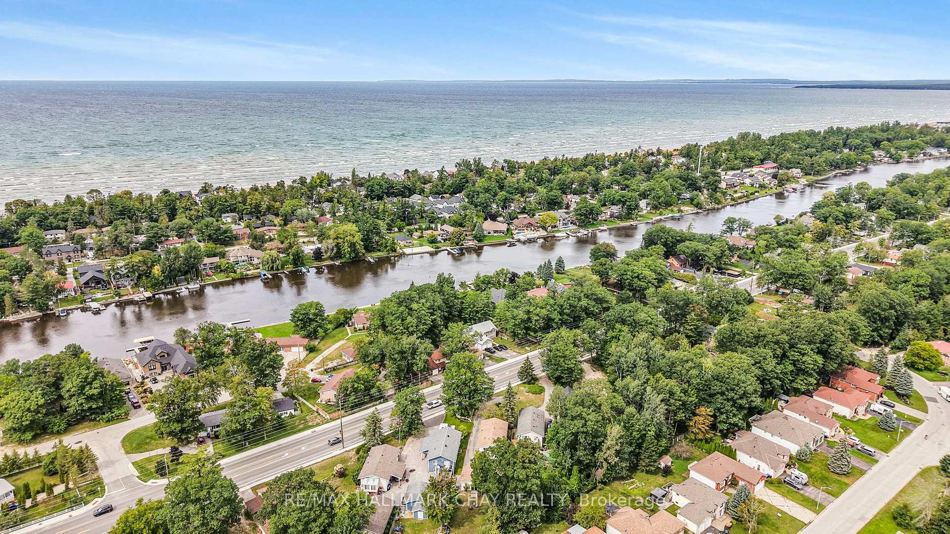 Photo 37 of 1475 River Road W, Wasaga Beach — HOMEH