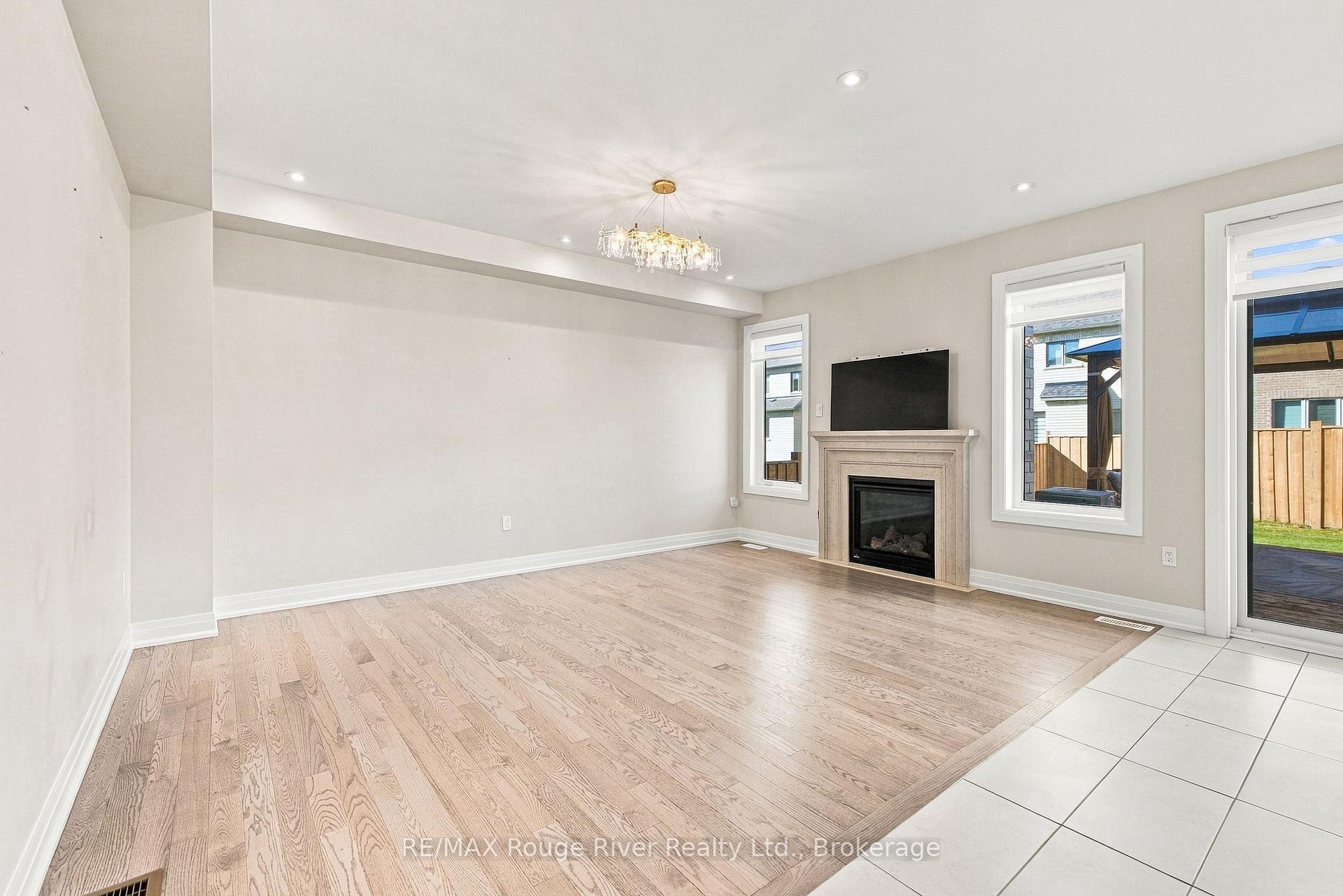 Photo 13 of 26 Rogerson Street, Clarington, Newcastle — HOMEH