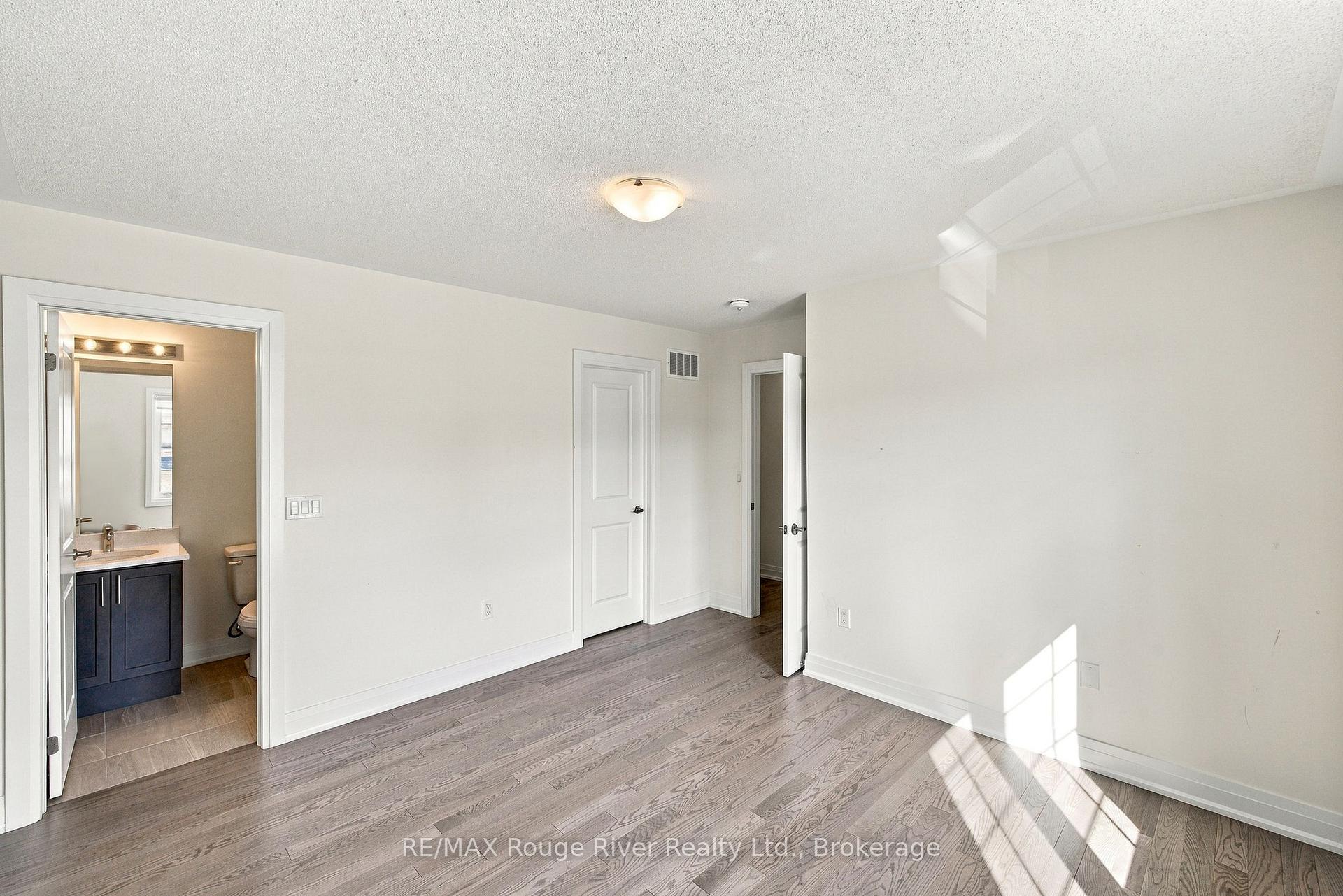 Photo 29 of 26 Rogerson Street, Clarington, Newcastle — HOMEH