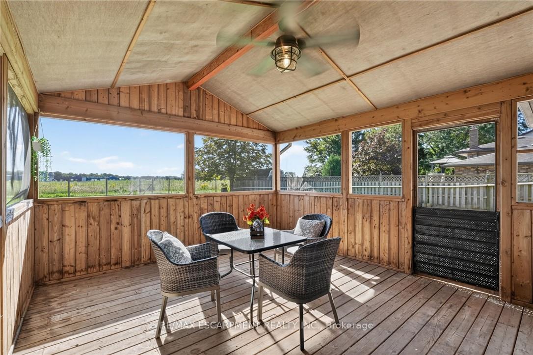 Photo 10 of 356 Station Street, West Lincoln, Smithville — HOMEH