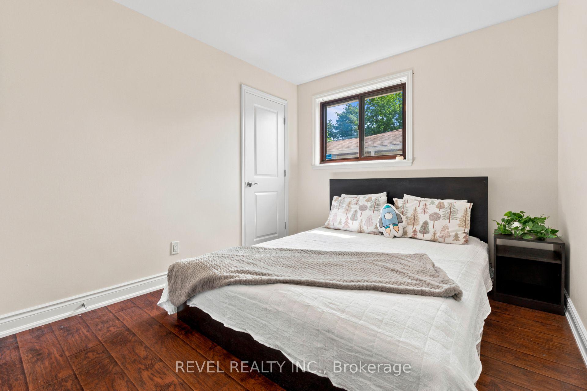 Photo 9 of 374 Bartley Bull Parkway, Brampton, Brampton East — HOMEH