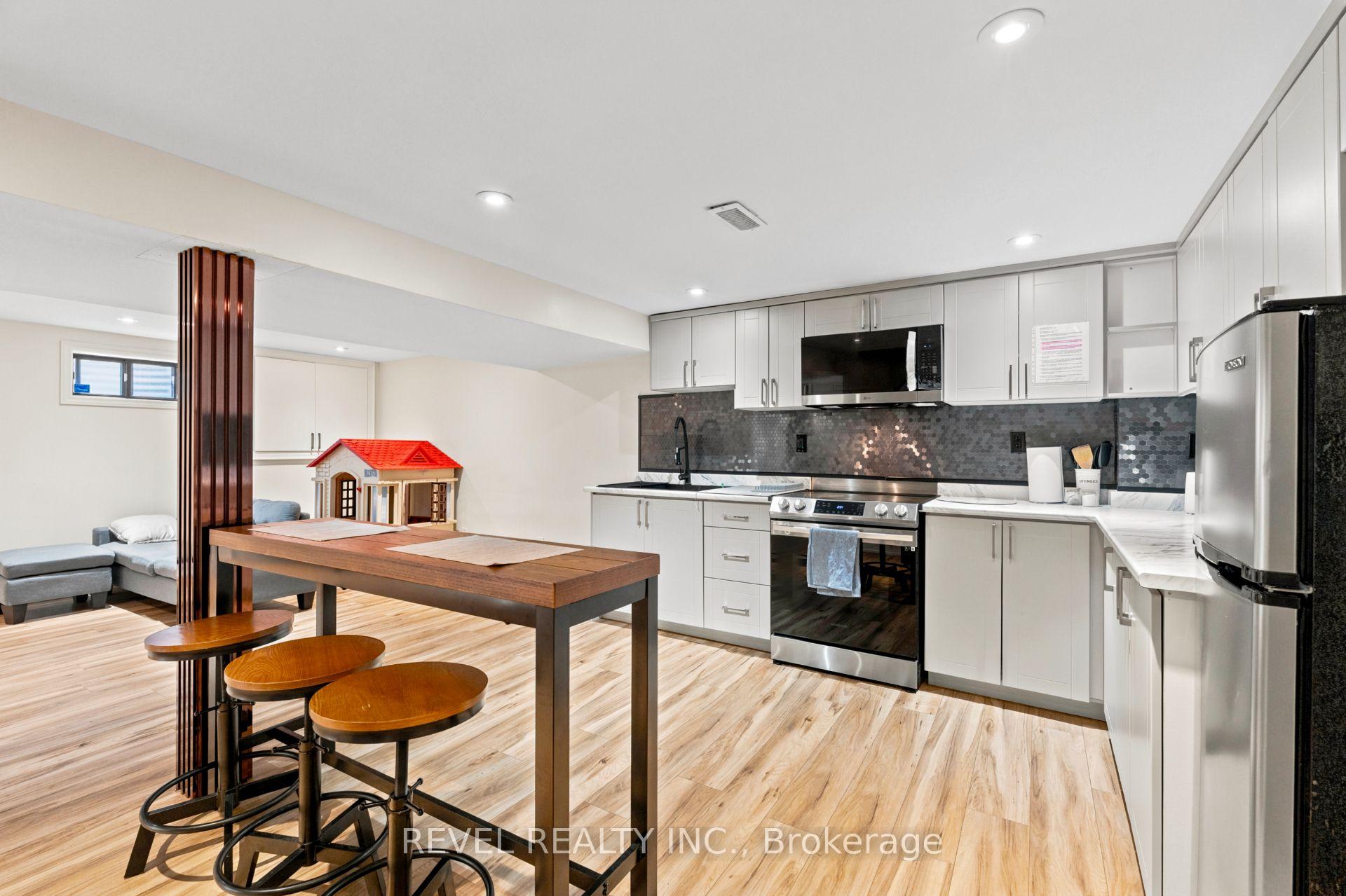 Photo 17 of 374 Bartley Bull Parkway, Brampton, Brampton East — HOMEH