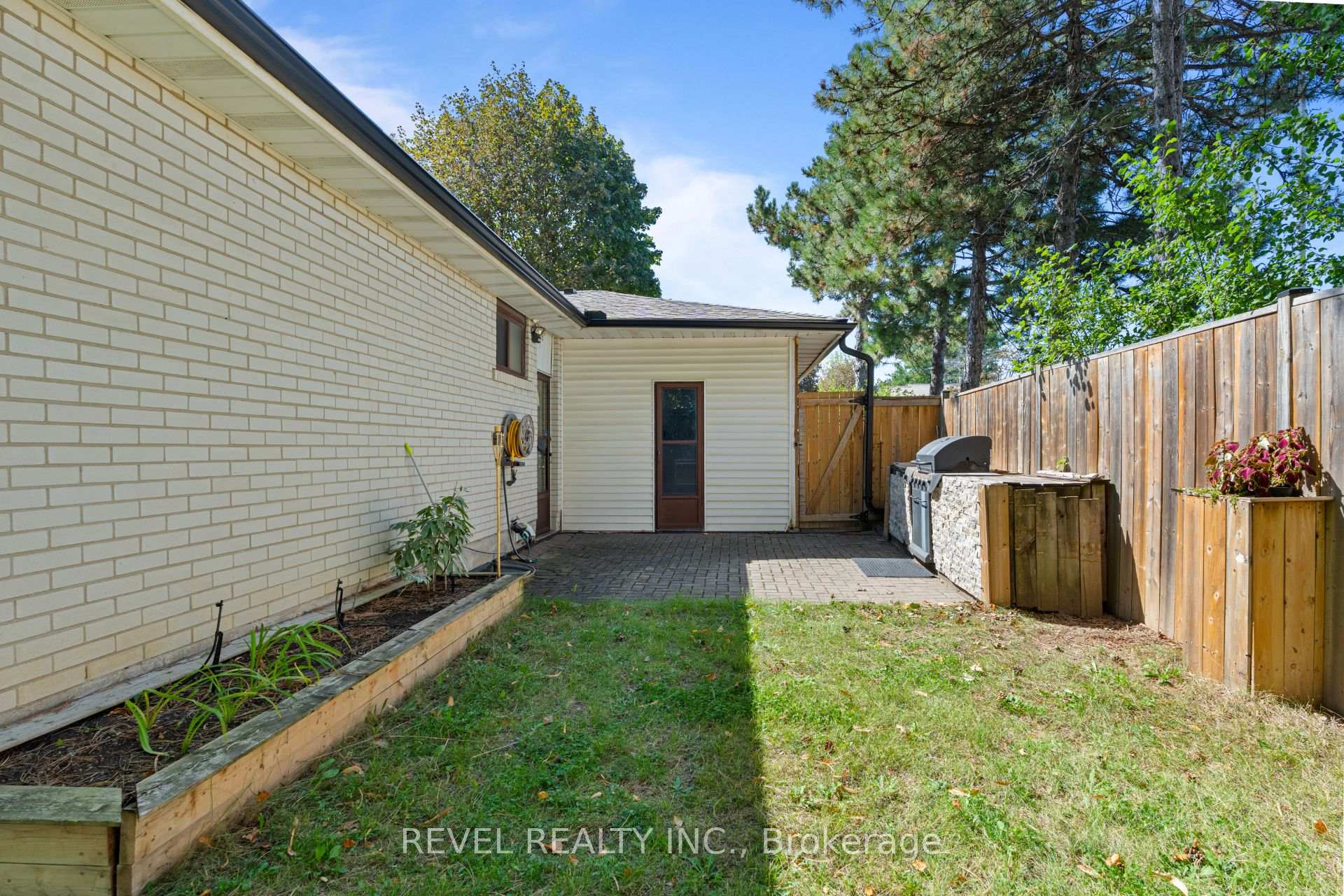 Photo 26 of 374 Bartley Bull Parkway, Brampton, Brampton East — HOMEH
