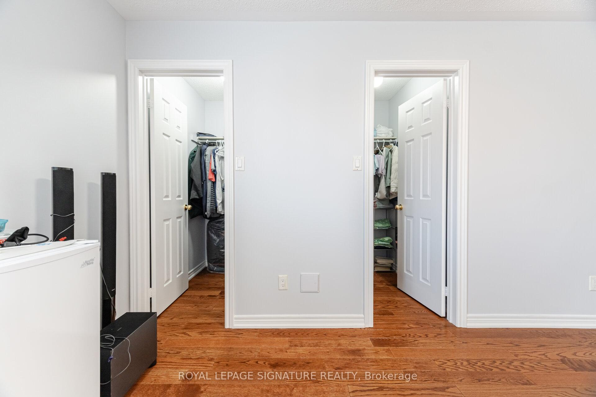 Photo 29 of 443 Comiskey Crescent, Mississauga, Meadowvale Village — HOMEH