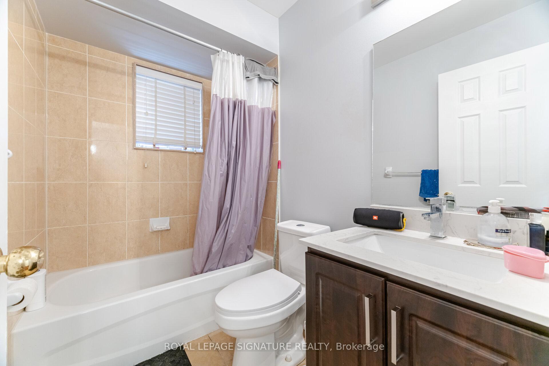 Photo 34 of 443 Comiskey Crescent, Mississauga, Meadowvale Village — HOMEH