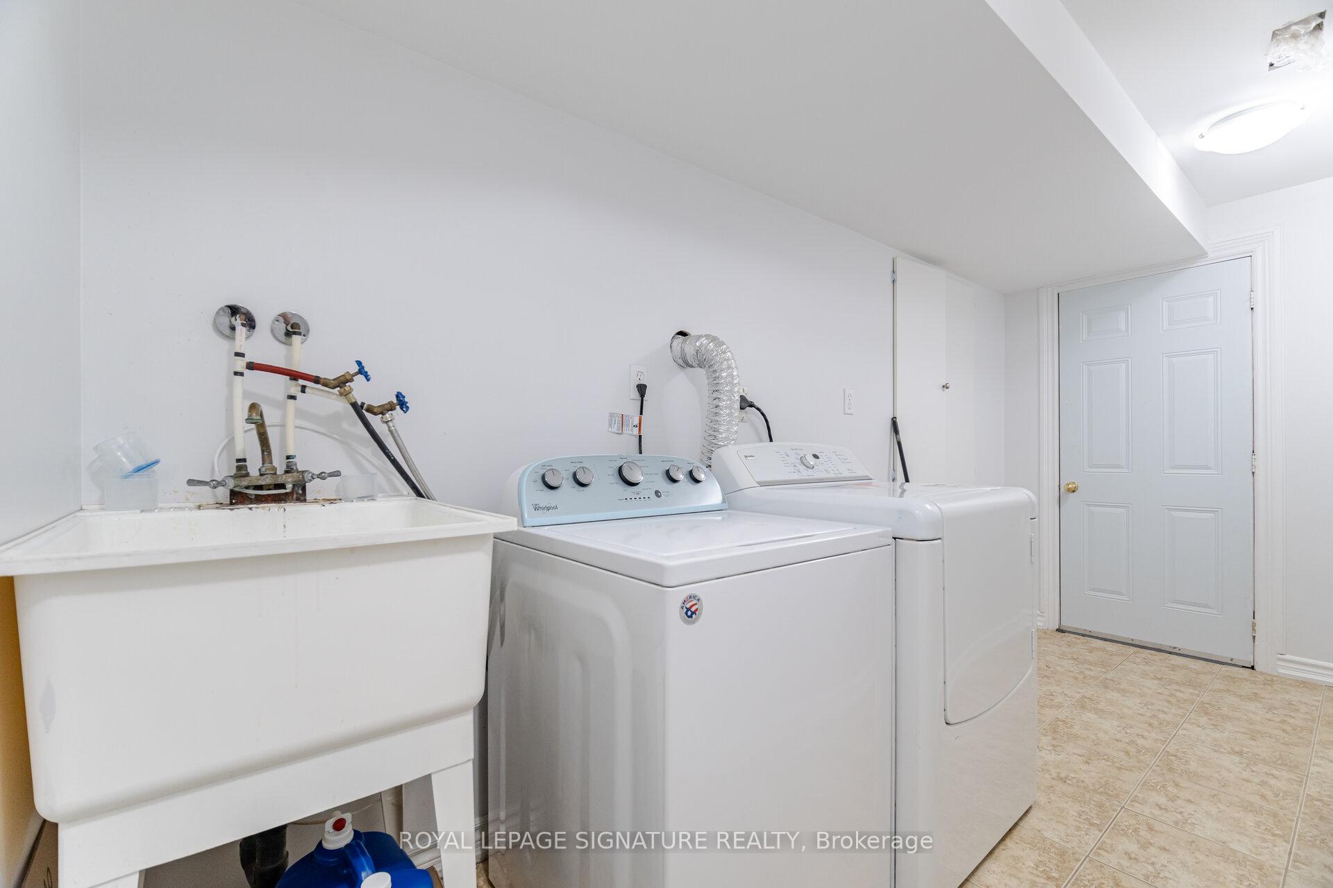 Photo 38 of 443 Comiskey Crescent, Mississauga, Meadowvale Village — HOMEH