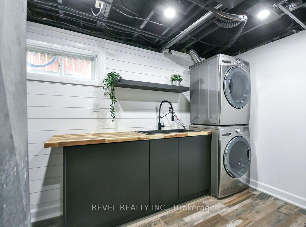 Photo 44 of 20 Cynthia Court, Barrie, 400 North — HOMEH