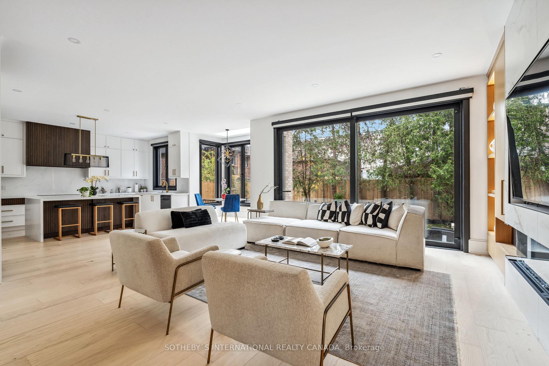 Photo 7 of 159 Cortleigh Boulevard, Toronto, Lawrence Park South — HOMEH