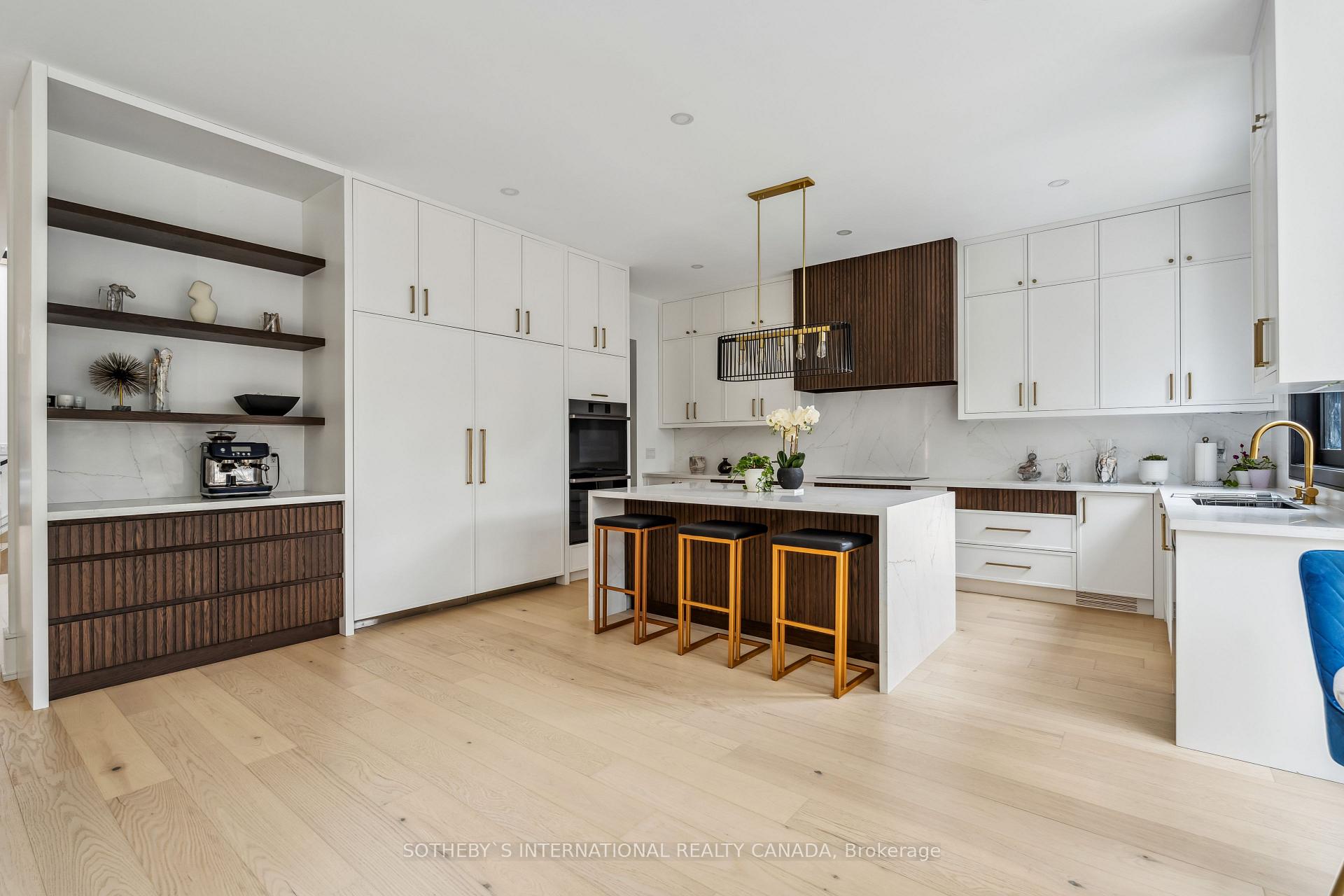 Photo 10 of 159 Cortleigh Boulevard, Toronto, Lawrence Park South — HOMEH