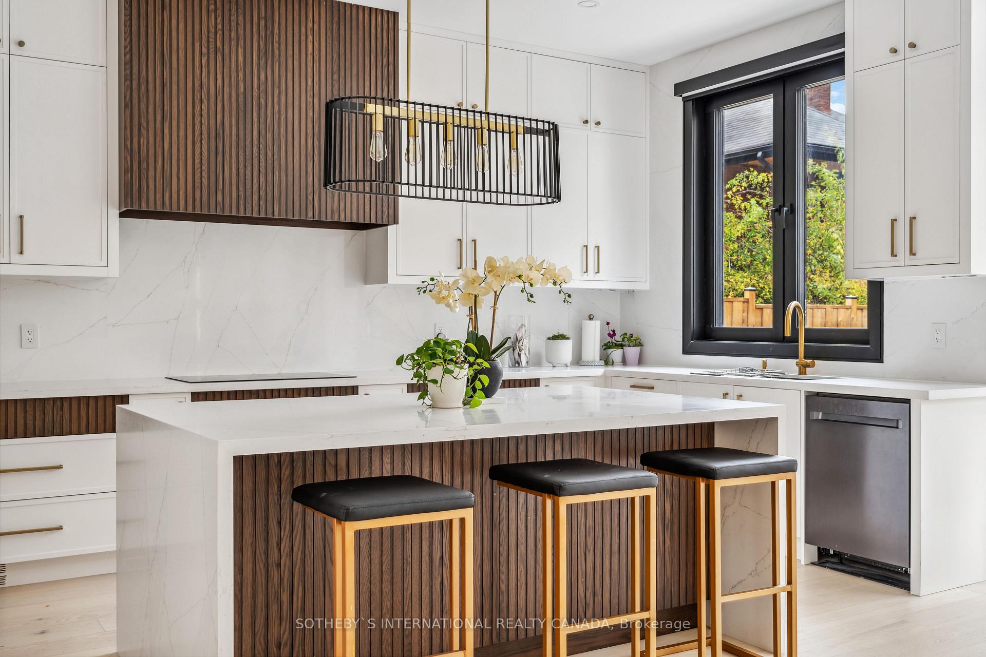 Photo 12 of 159 Cortleigh Boulevard, Toronto, Lawrence Park South — HOMEH