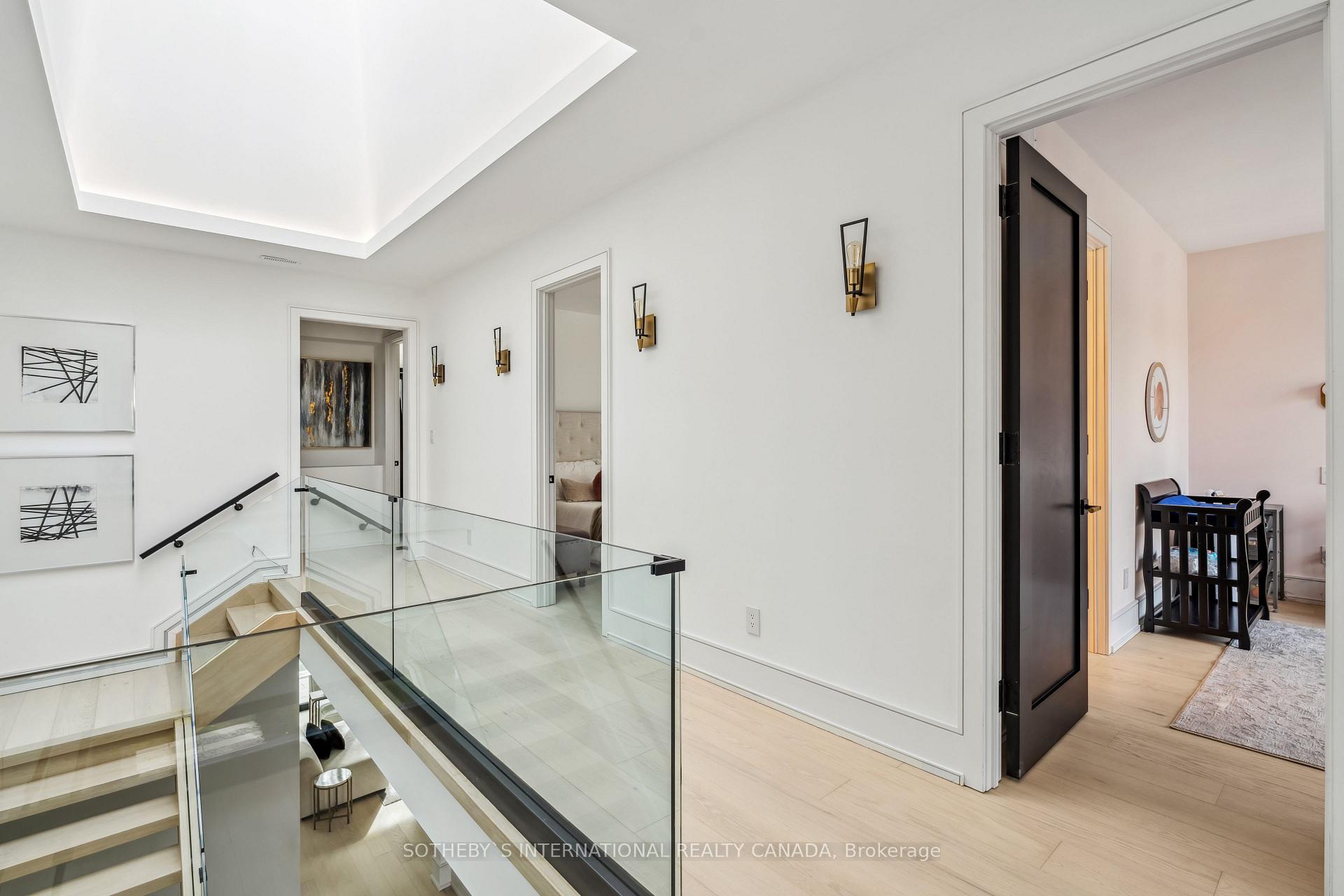 Photo 14 of 159 Cortleigh Boulevard, Toronto, Lawrence Park South — HOMEH