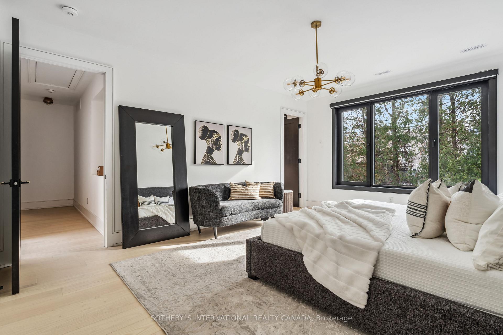 Photo 17 of 159 Cortleigh Boulevard, Toronto, Lawrence Park South — HOMEH