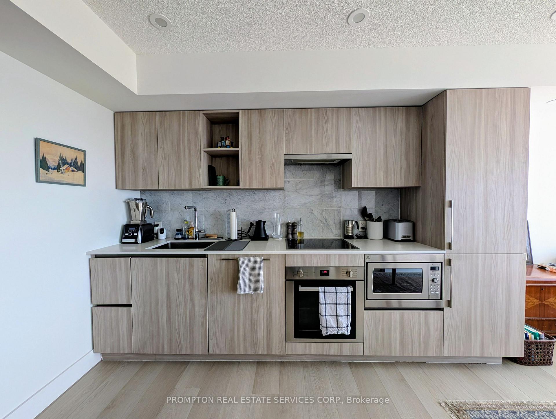 Photo 6 of Unit 2616, 17 Bathurst Street, Toronto, Waterfront Communities — HOMEH