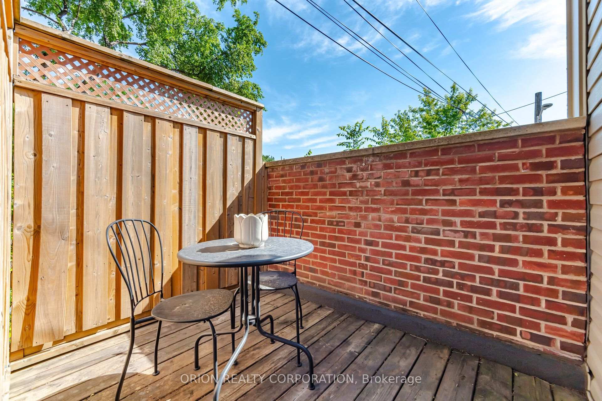 Photo 11 of 6 St Raymond Heights, Toronto, Dovercourt-Wallace Emerson-Junction — HOMEH
