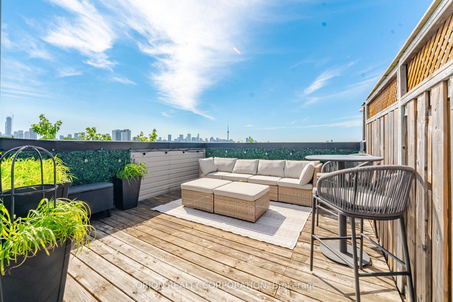Photo 27 of 6 St Raymond Heights, Toronto, Dovercourt-Wallace Emerson-Junction — HOMEH