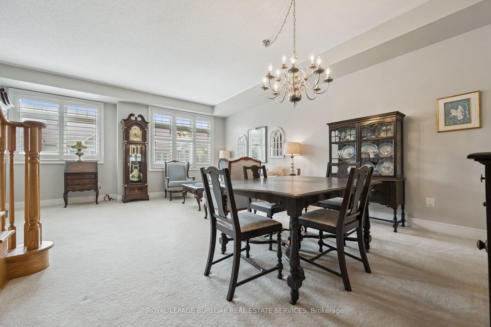 Photo 21 of 1983 Rackus Crescent, Mississauga, Clarkson — HOMEH