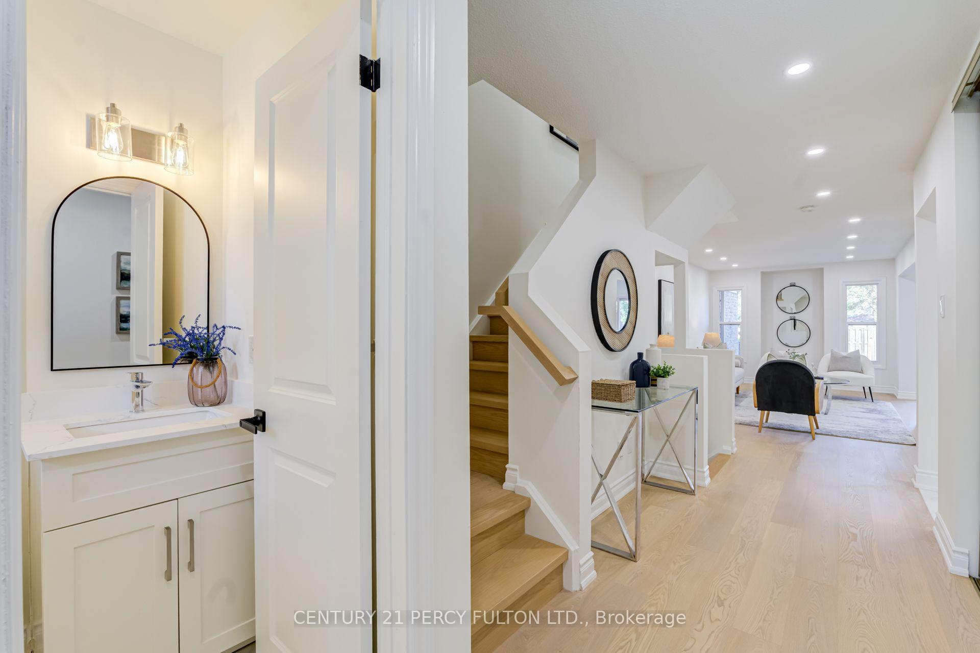 Photo 2 of 33 Lorna Rae Boulevard, Scarborough, Milliken — HOMEH