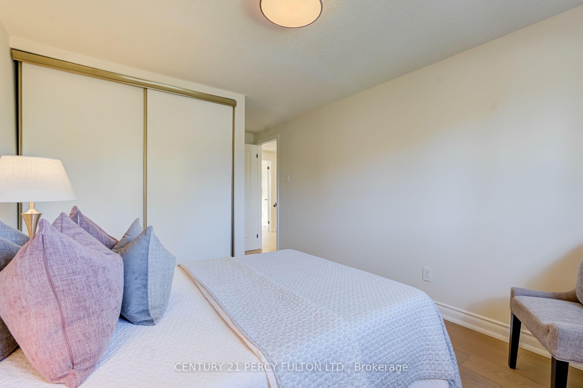 Photo 41 of 33 Lorna Rae Boulevard, Scarborough, Milliken — HOMEH