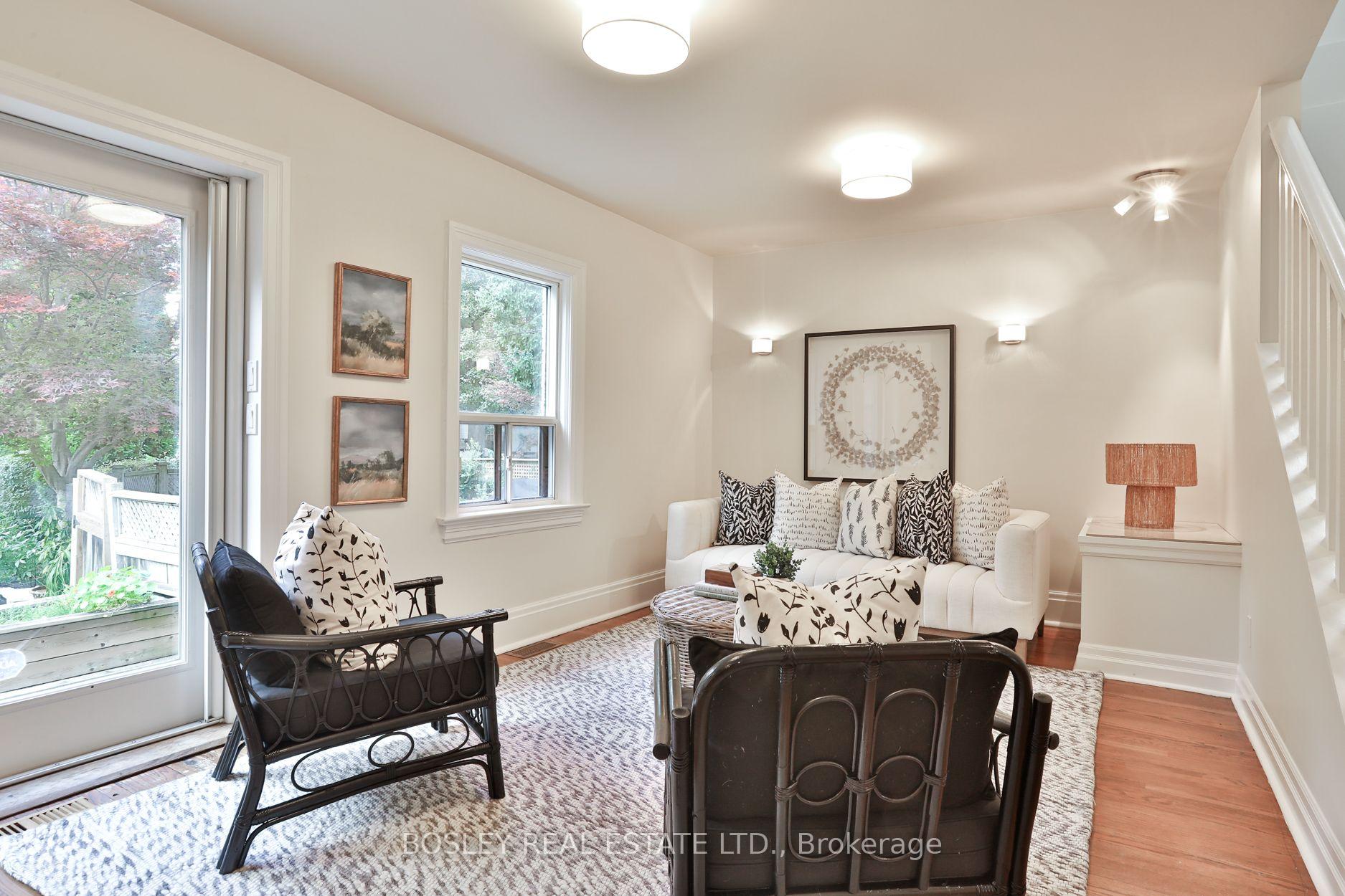 Photo 13 of 24 Whitewood Road, Toronto, Mount Pleasant East — HOMEH