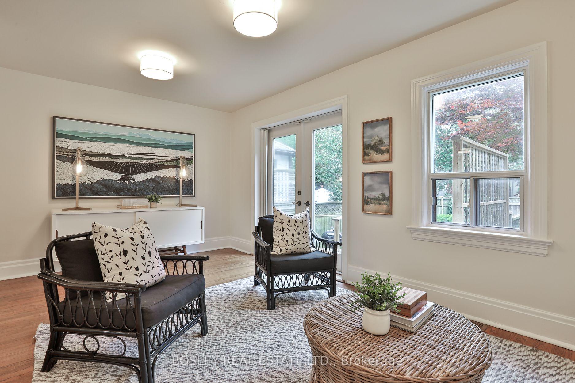 Photo 14 of 24 Whitewood Road, Toronto, Mount Pleasant East — HOMEH