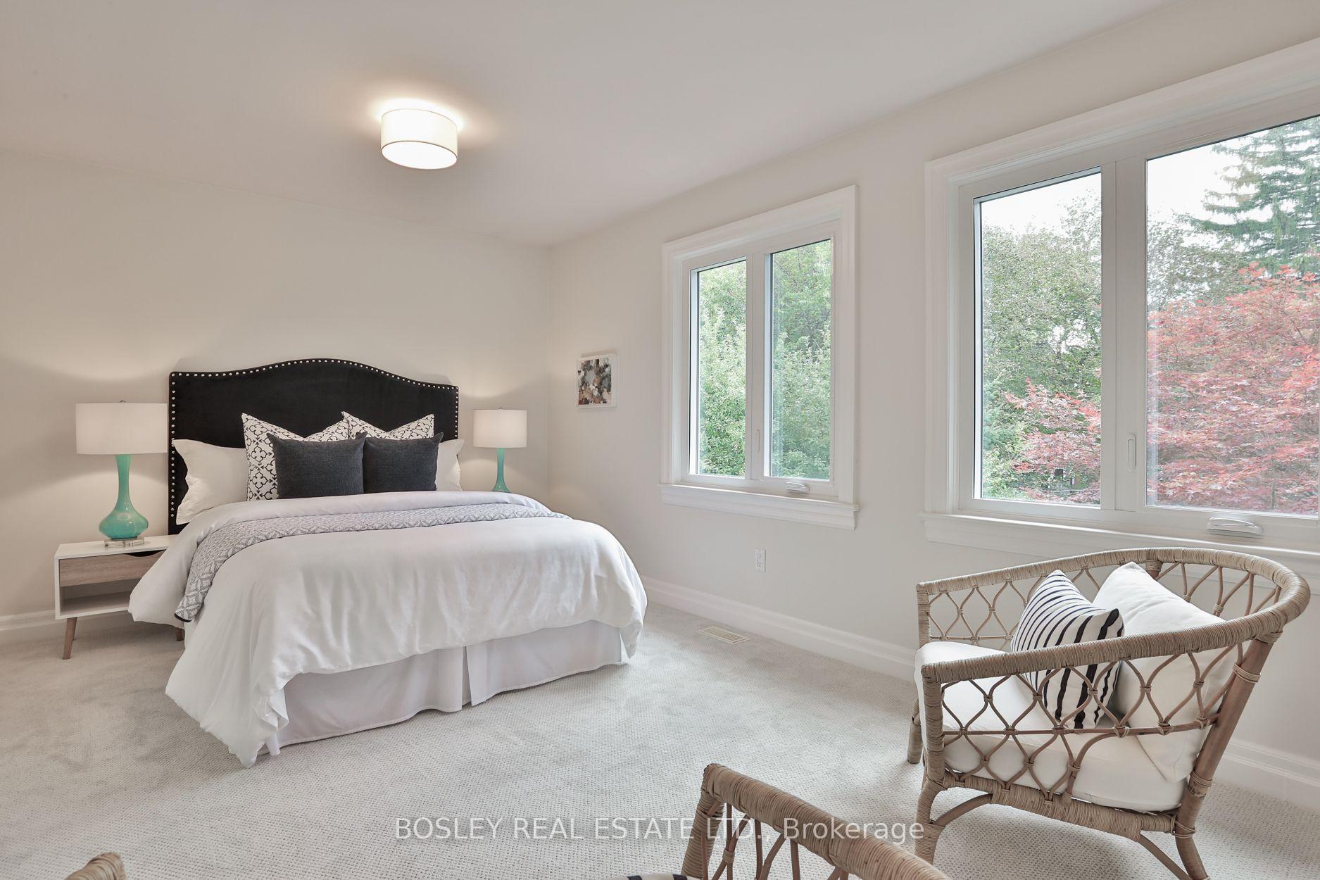 Photo 16 of 24 Whitewood Road, Toronto, Mount Pleasant East — HOMEH