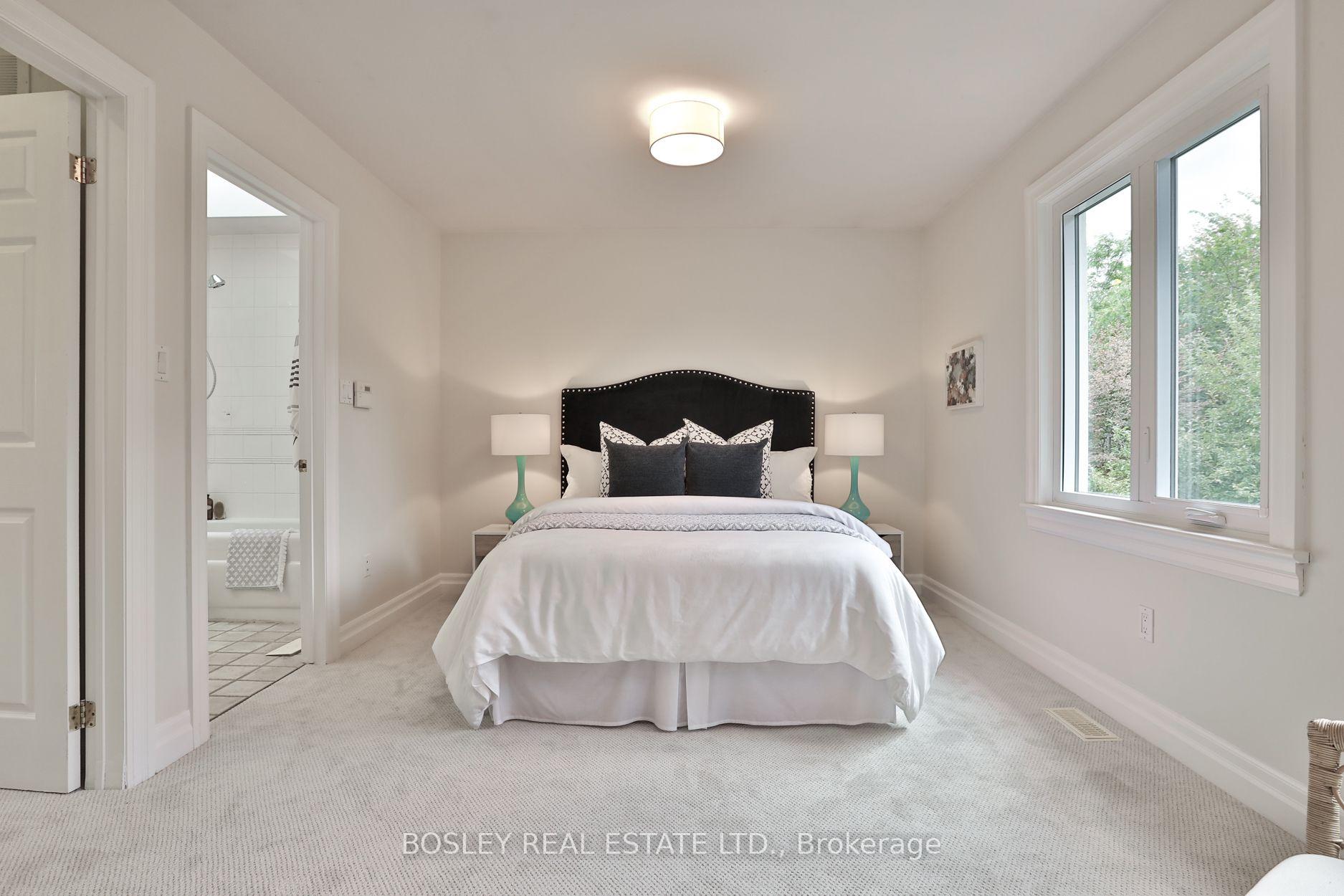 Photo 17 of 24 Whitewood Road, Toronto, Mount Pleasant East — HOMEH