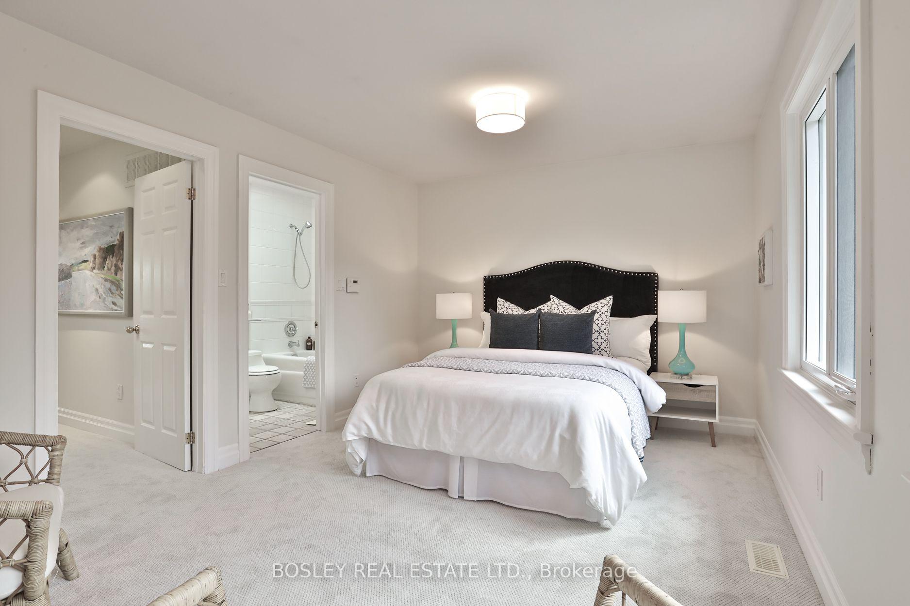 Photo 18 of 24 Whitewood Road, Toronto, Mount Pleasant East — HOMEH