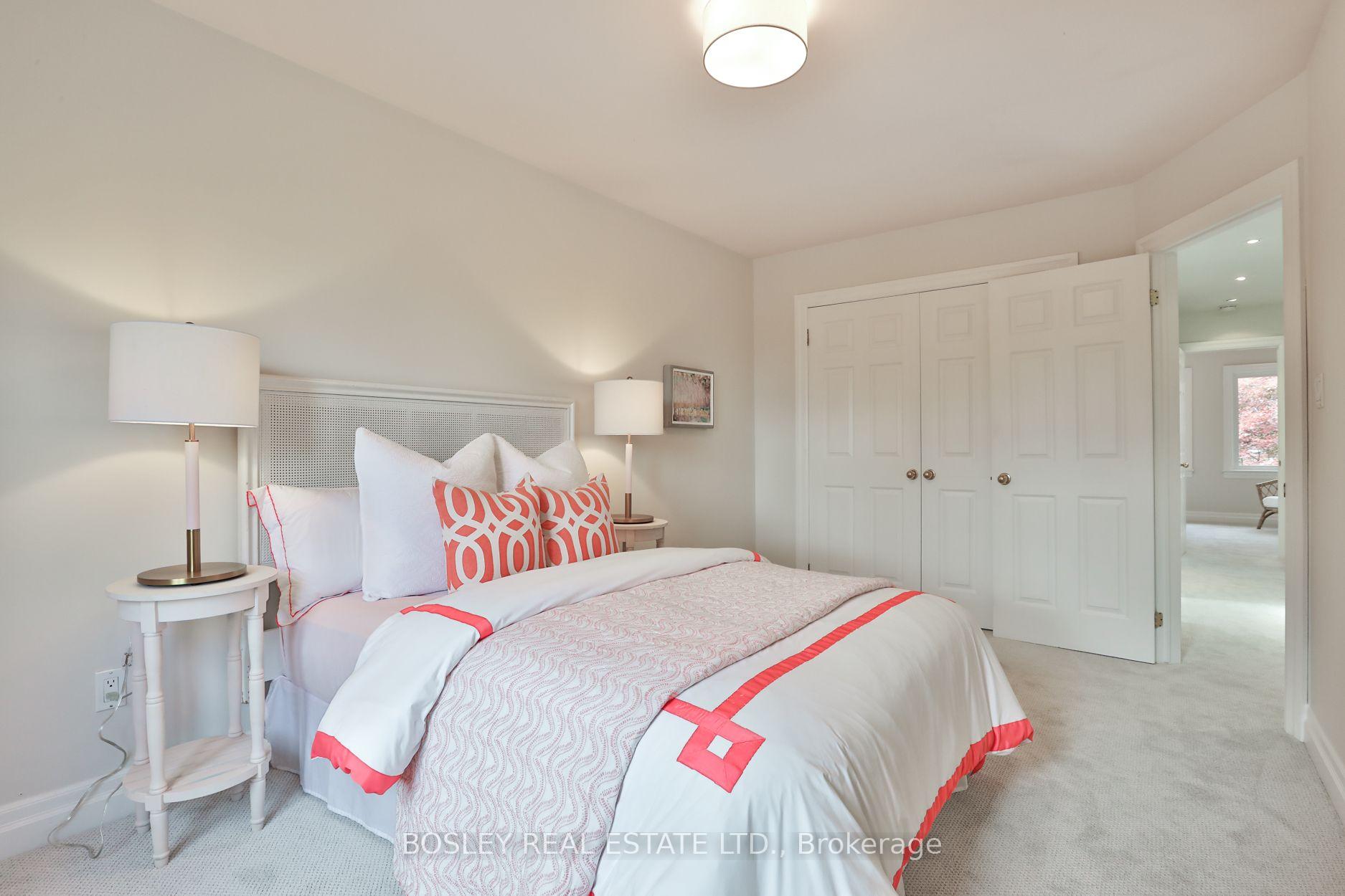 Photo 26 of 24 Whitewood Road, Toronto, Mount Pleasant East — HOMEH