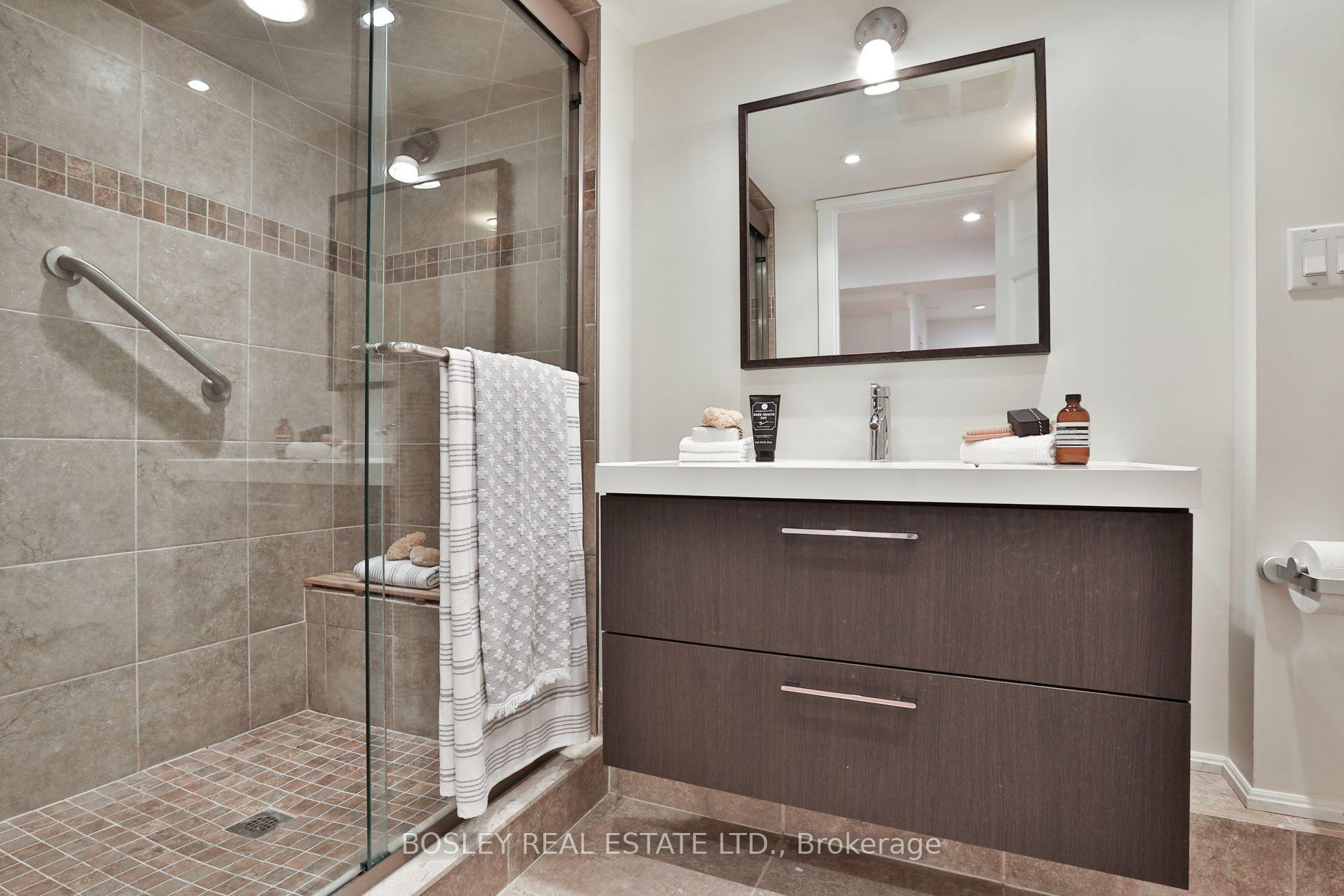 Photo 37 of 24 Whitewood Road, Toronto, Mount Pleasant East — HOMEH