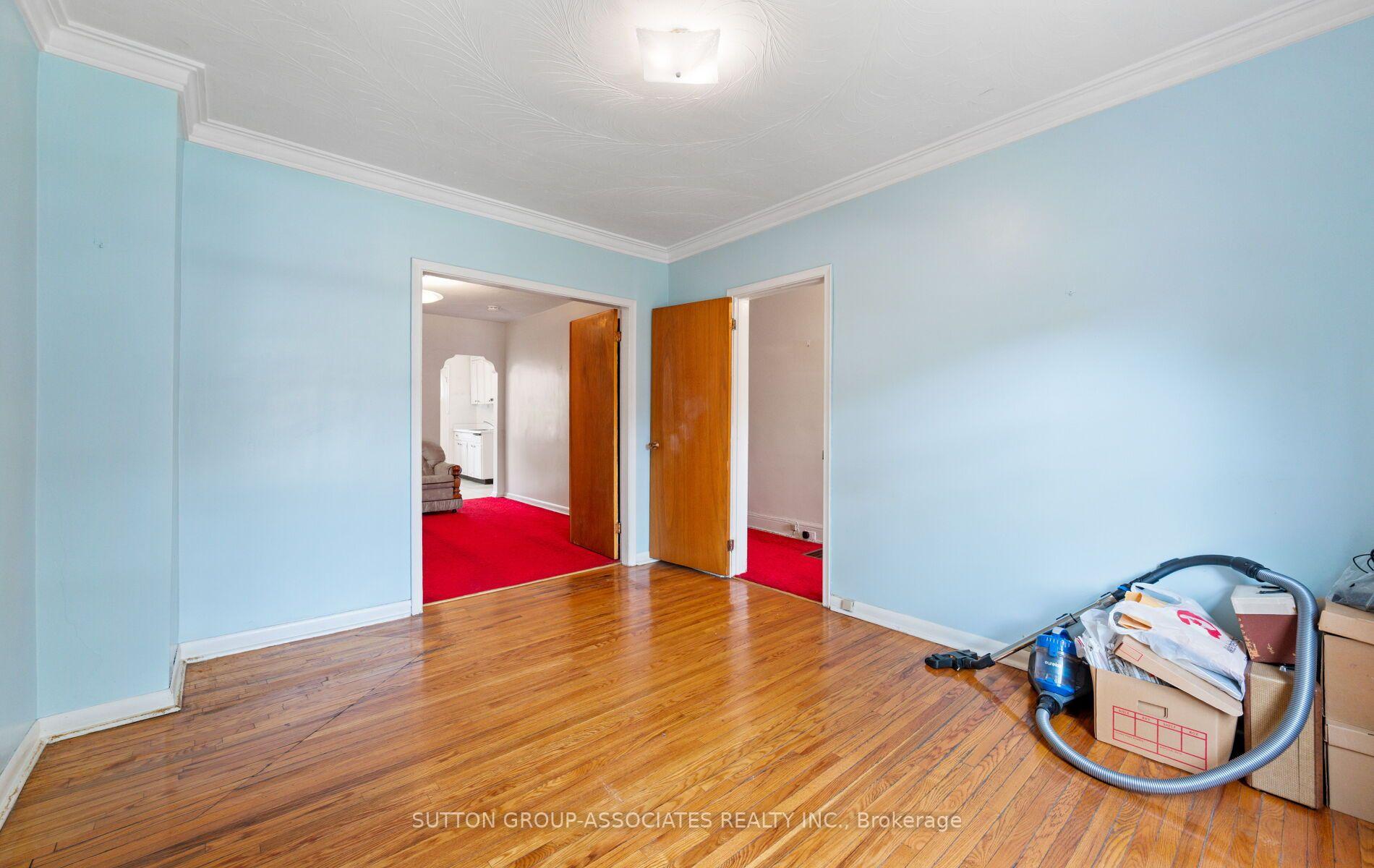 Photo 9 of 144 Bellwoods Avenue, Toronto, Trinity-Bellwoods — HOMEH