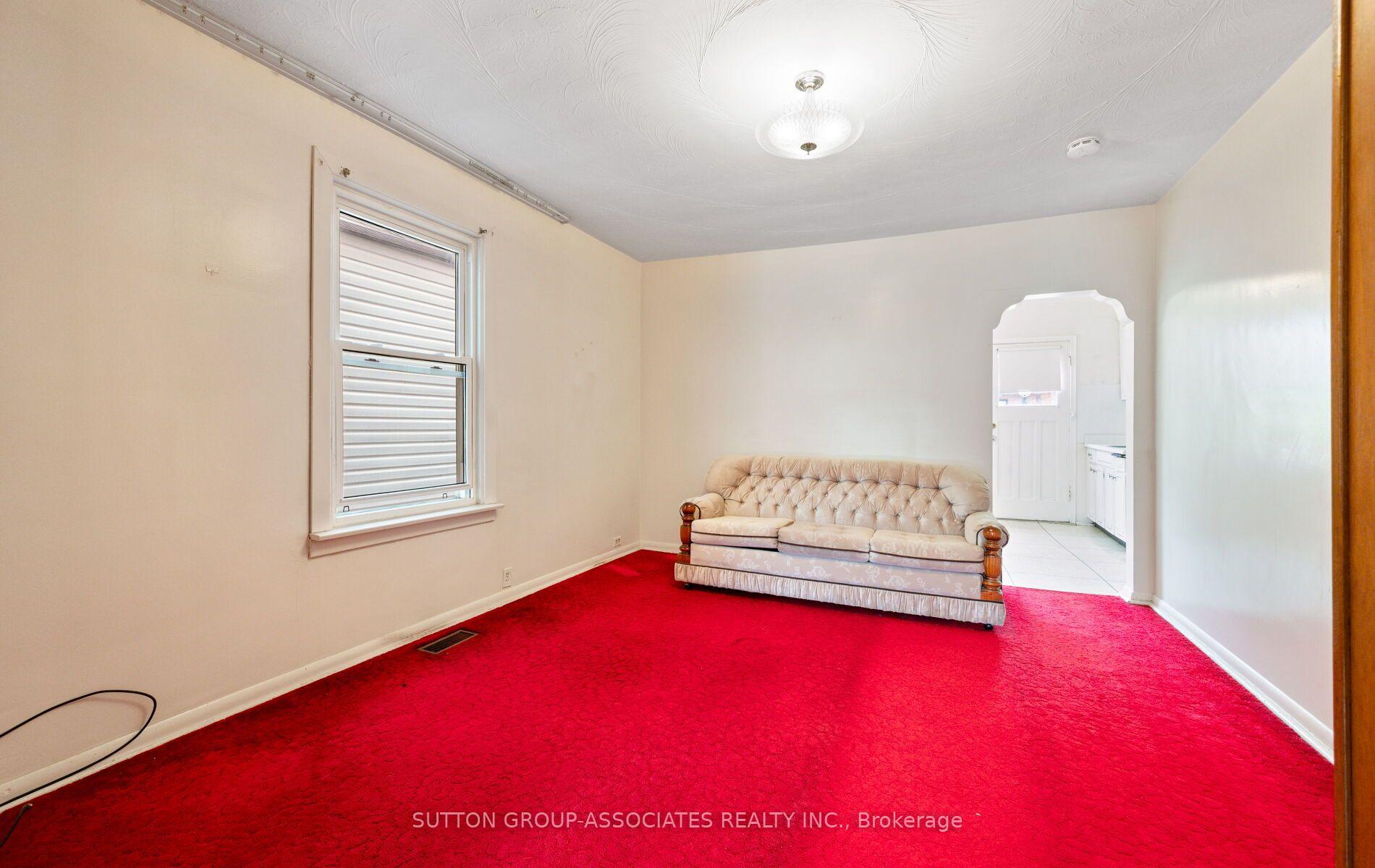 Photo 10 of 144 Bellwoods Avenue, Toronto, Trinity-Bellwoods — HOMEH