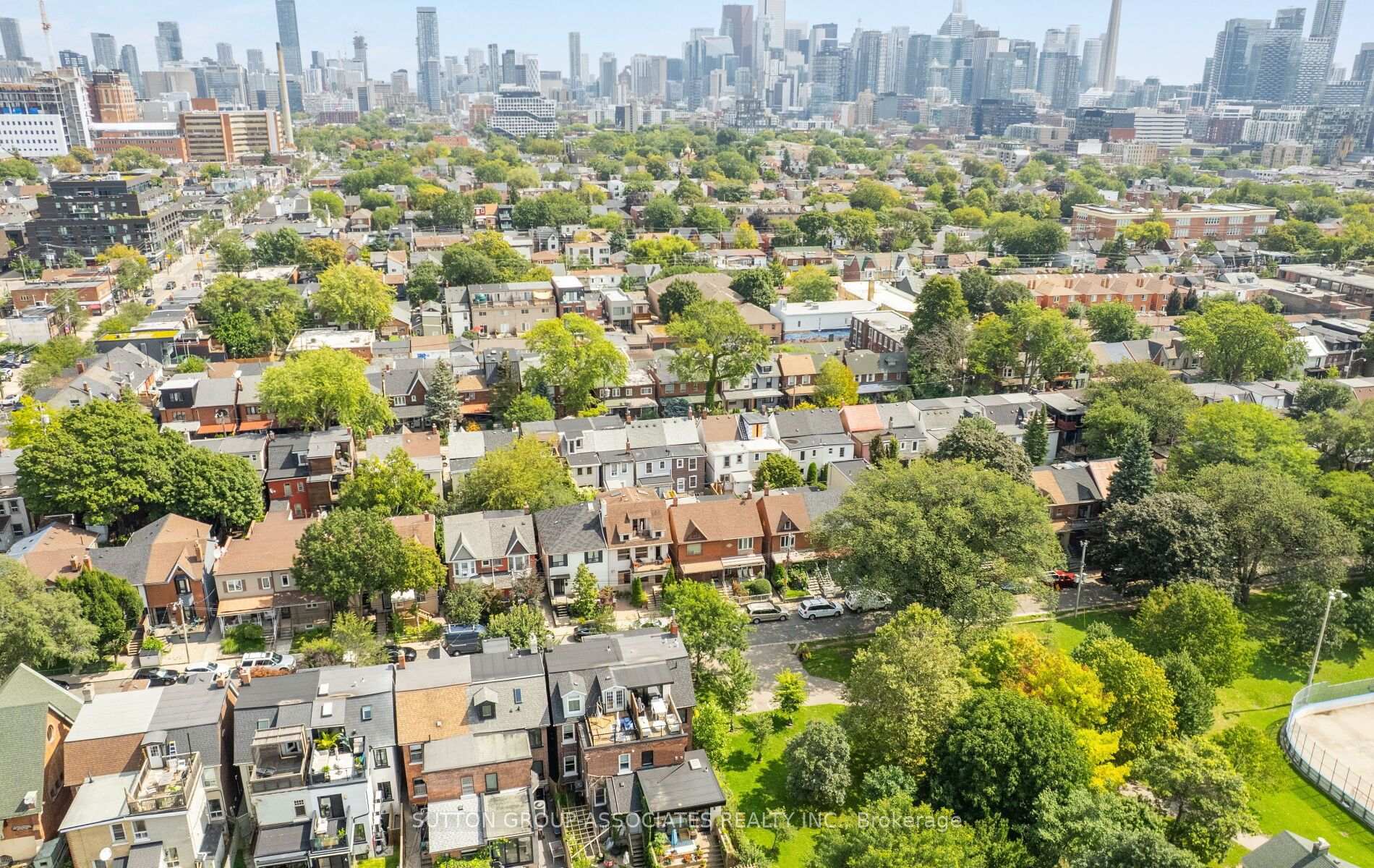 Photo 31 of 144 Bellwoods Avenue, Toronto, Trinity-Bellwoods — HOMEH