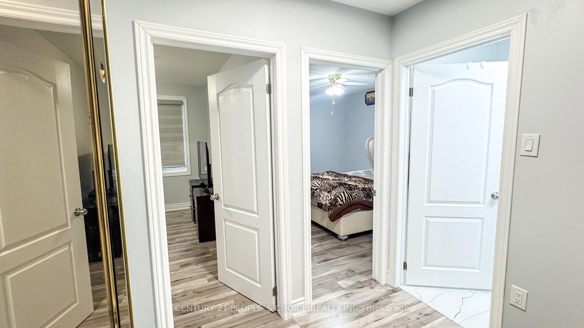 Photo 12 of 7 Dalraith Crescent, Brampton, Southgate — HOMEH